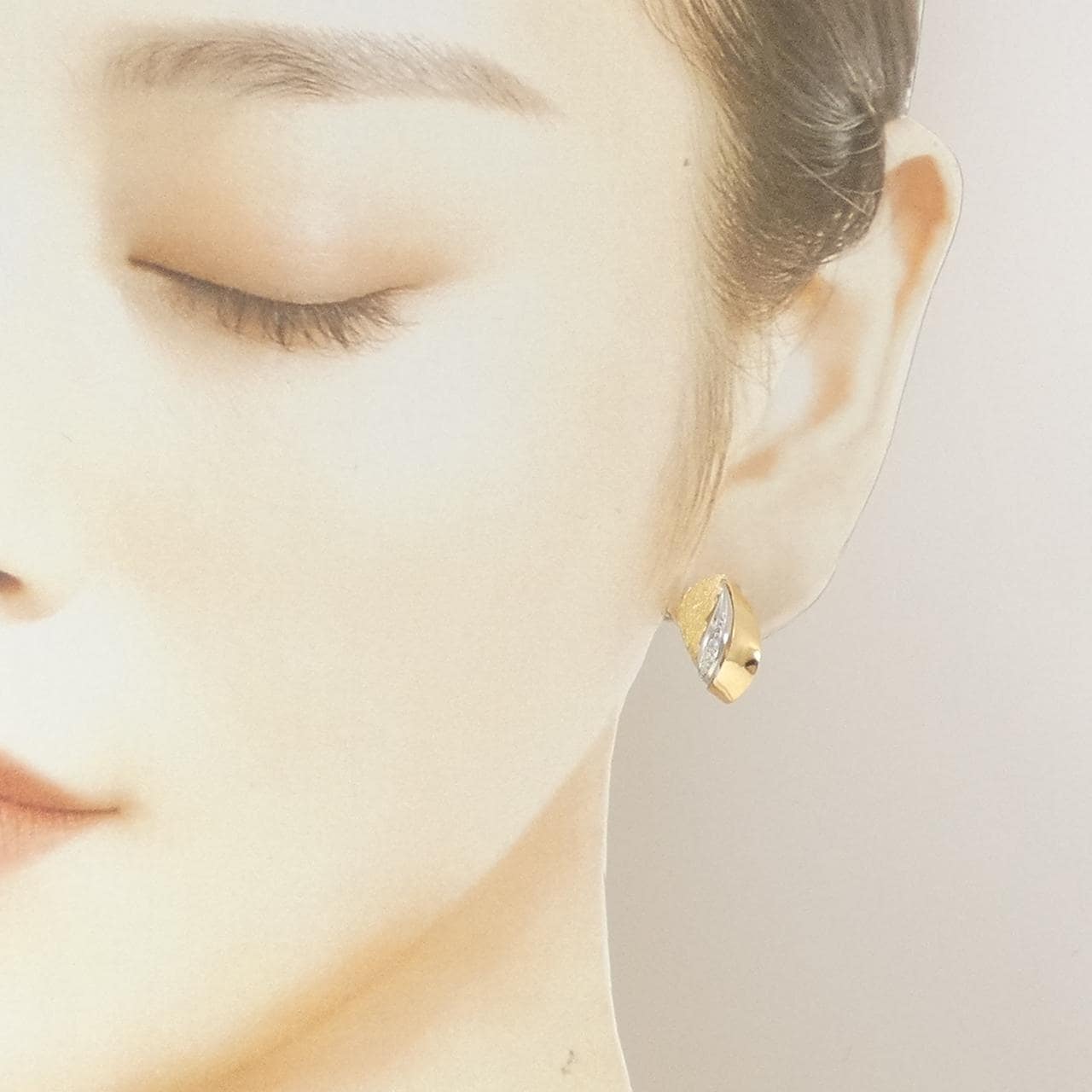 K18YG/PT900 ダイヤモンド ピアス 0.03CT