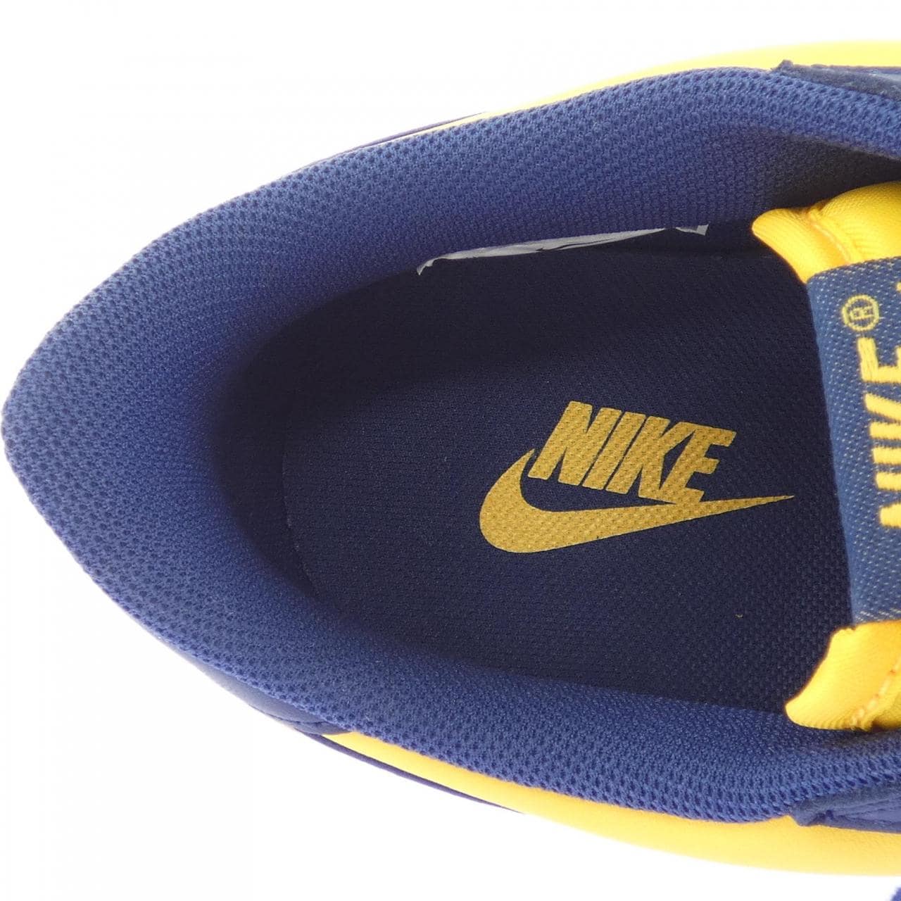 ナイキ NIKE FJ4206-700 スニーカー