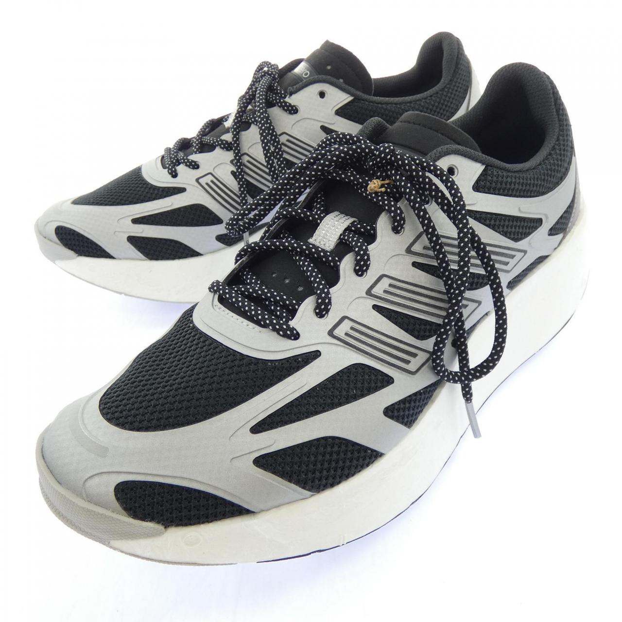 アディダス ADIDAS JQ5658 スニーカー