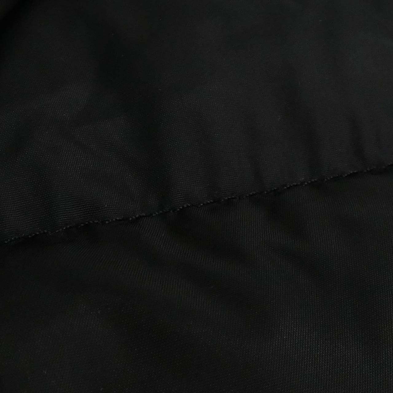 モンクレール MONCLER ダウンジャケット