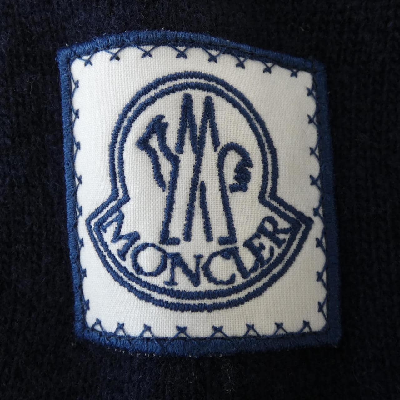 モンクレールガムブルー MONCLER GAMMEBLEU A23919033250 ニット