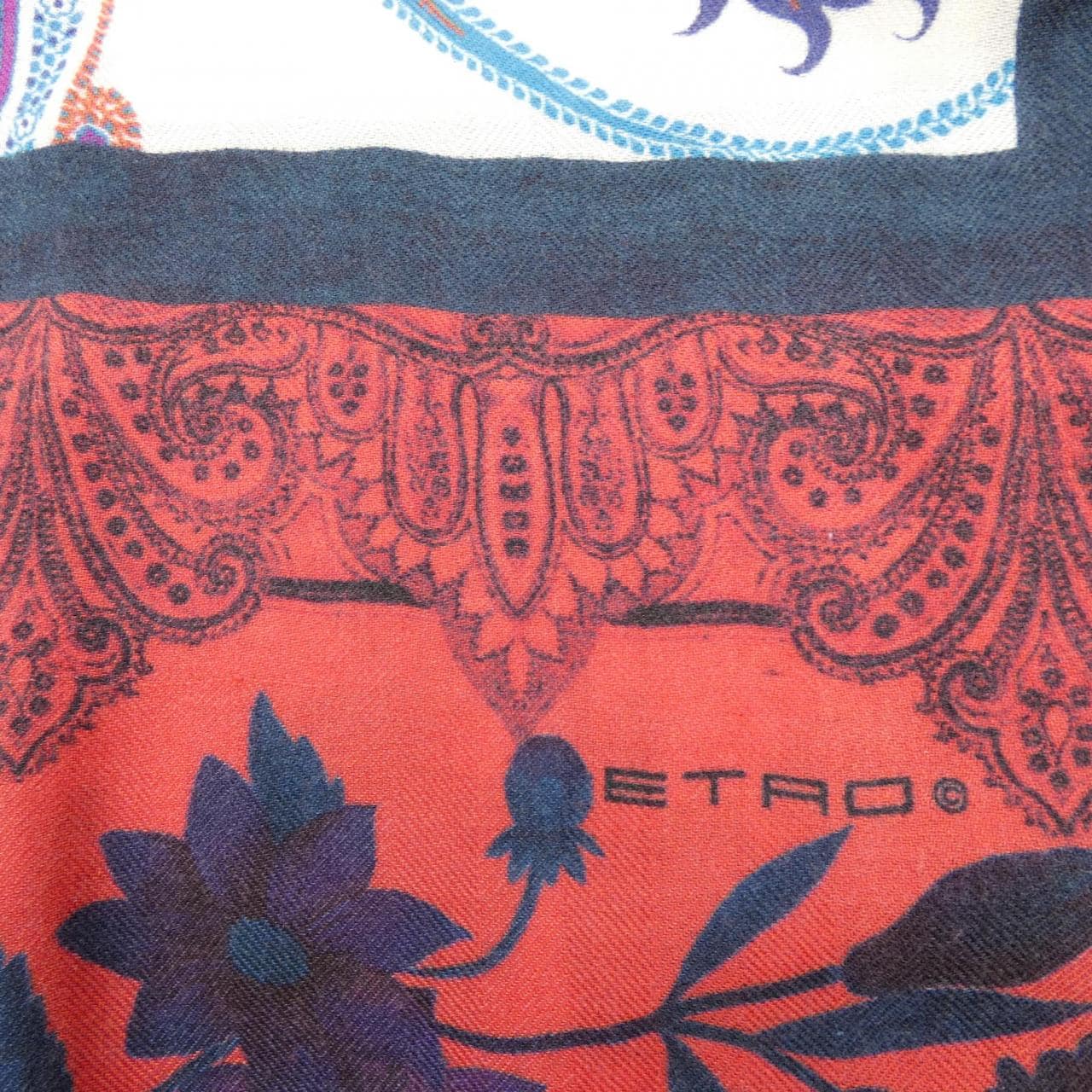 ETRO STOLE