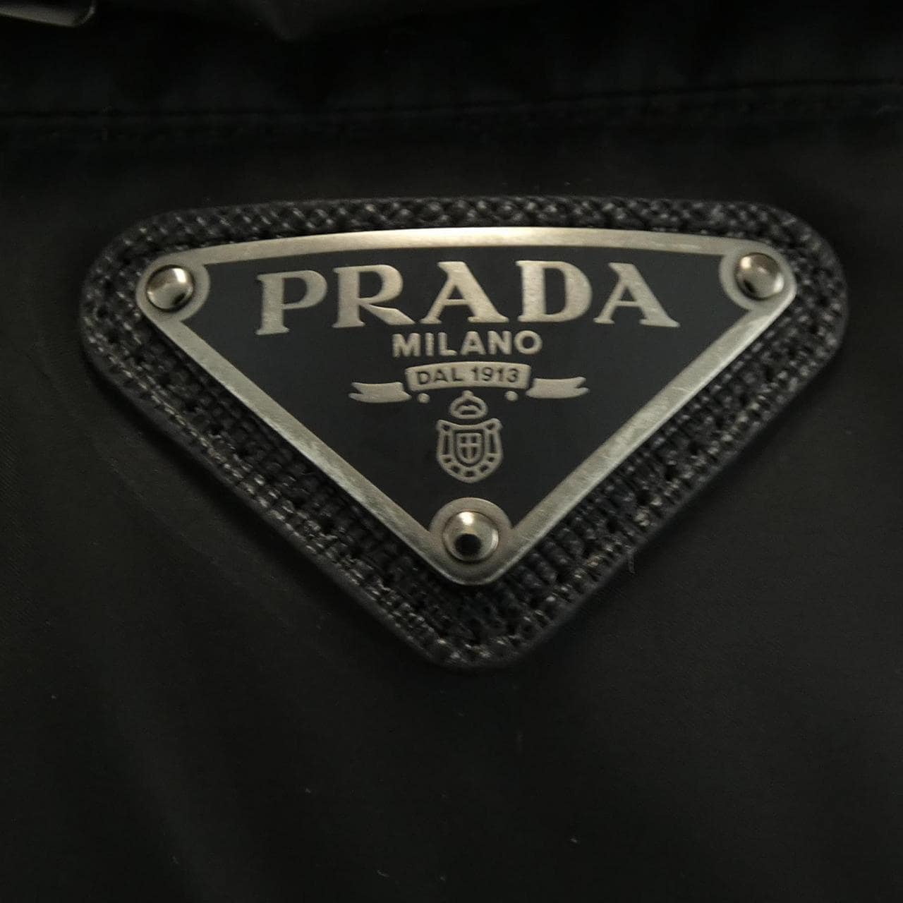 プラダ PRADA トライアングルロゴ SGY091 R132 106O ダウンジャケット