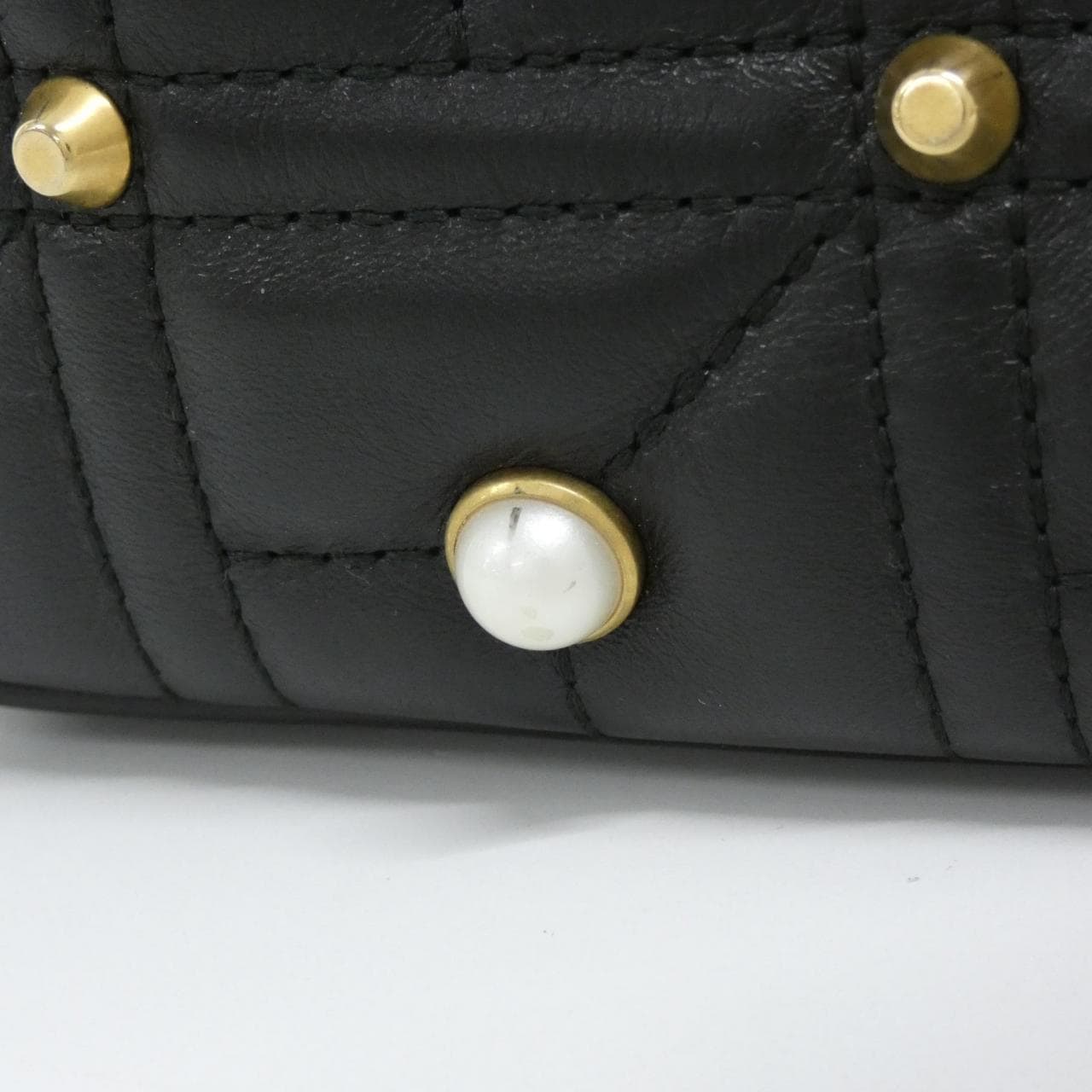 グッチ GG MARMONT 447632 DRWYT ショルダーバッグ