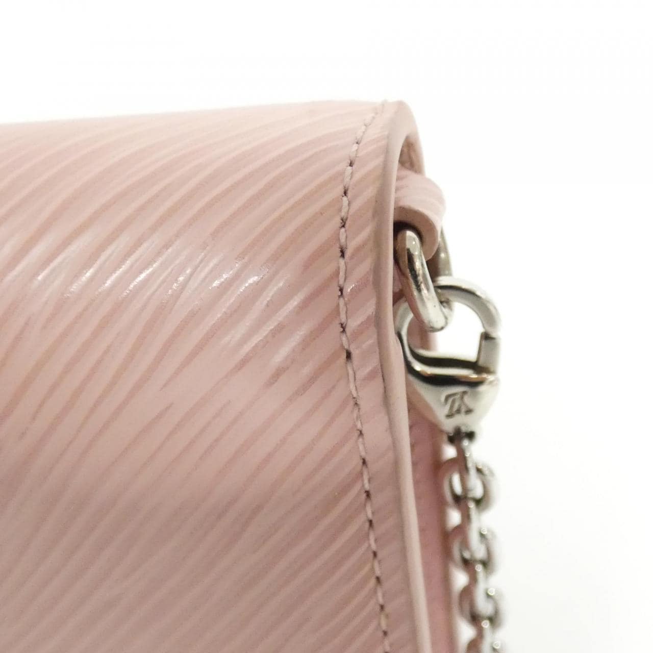 ルイヴィトン エピ ポルトフォイユ ツイスト チェーン M62039 チェーンウォレット