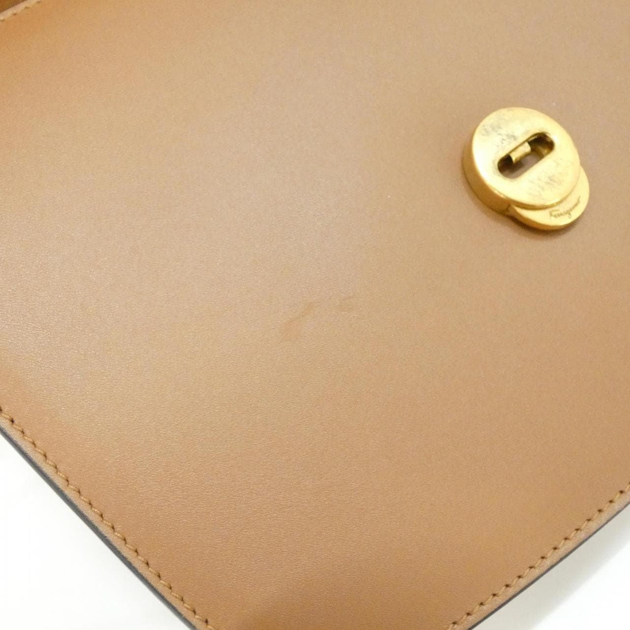 サルヴァトーレフェラガモ 21 2915 ショルダーバッグ