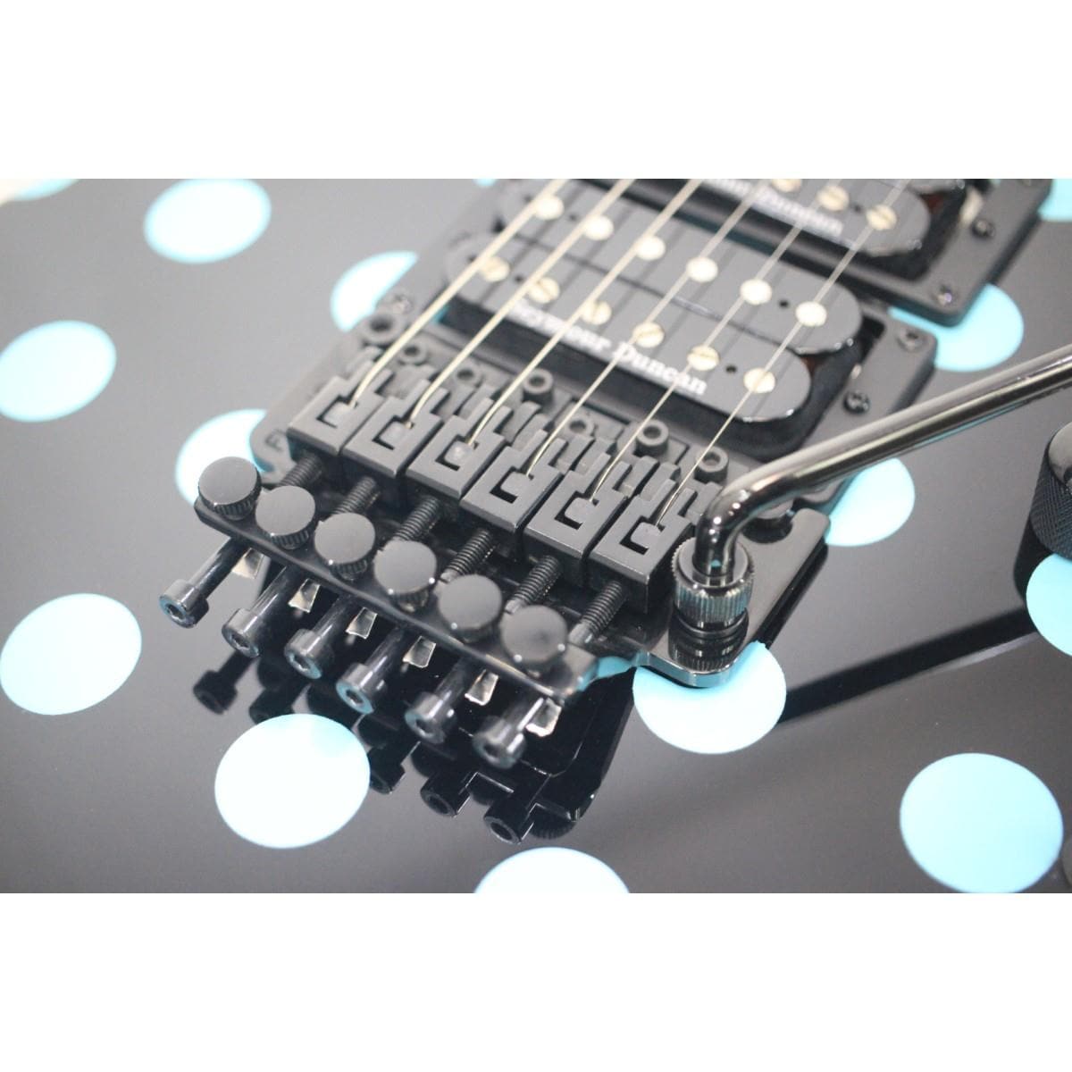 ＫＲＡＭＥＲ　　ＮＩＧＨＴＳＷＡＮ