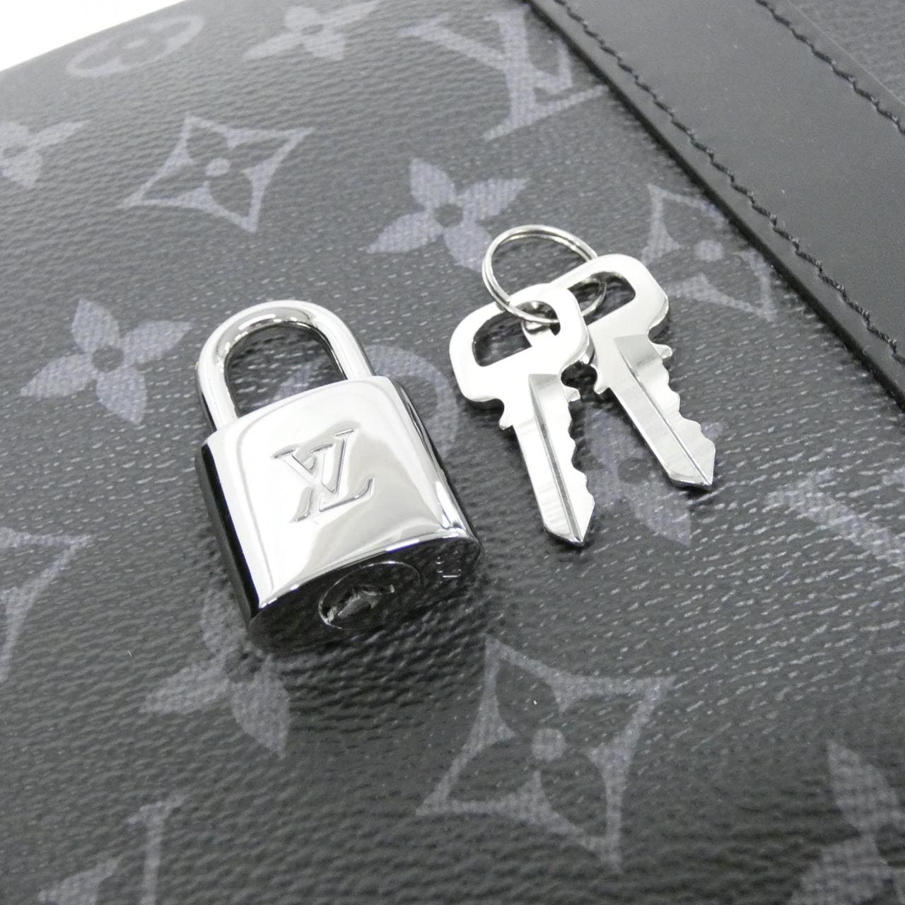 ルイヴィトン モノグラム エクリプス キーポル バンドリエール 45cm M40569 ボストンバッグ