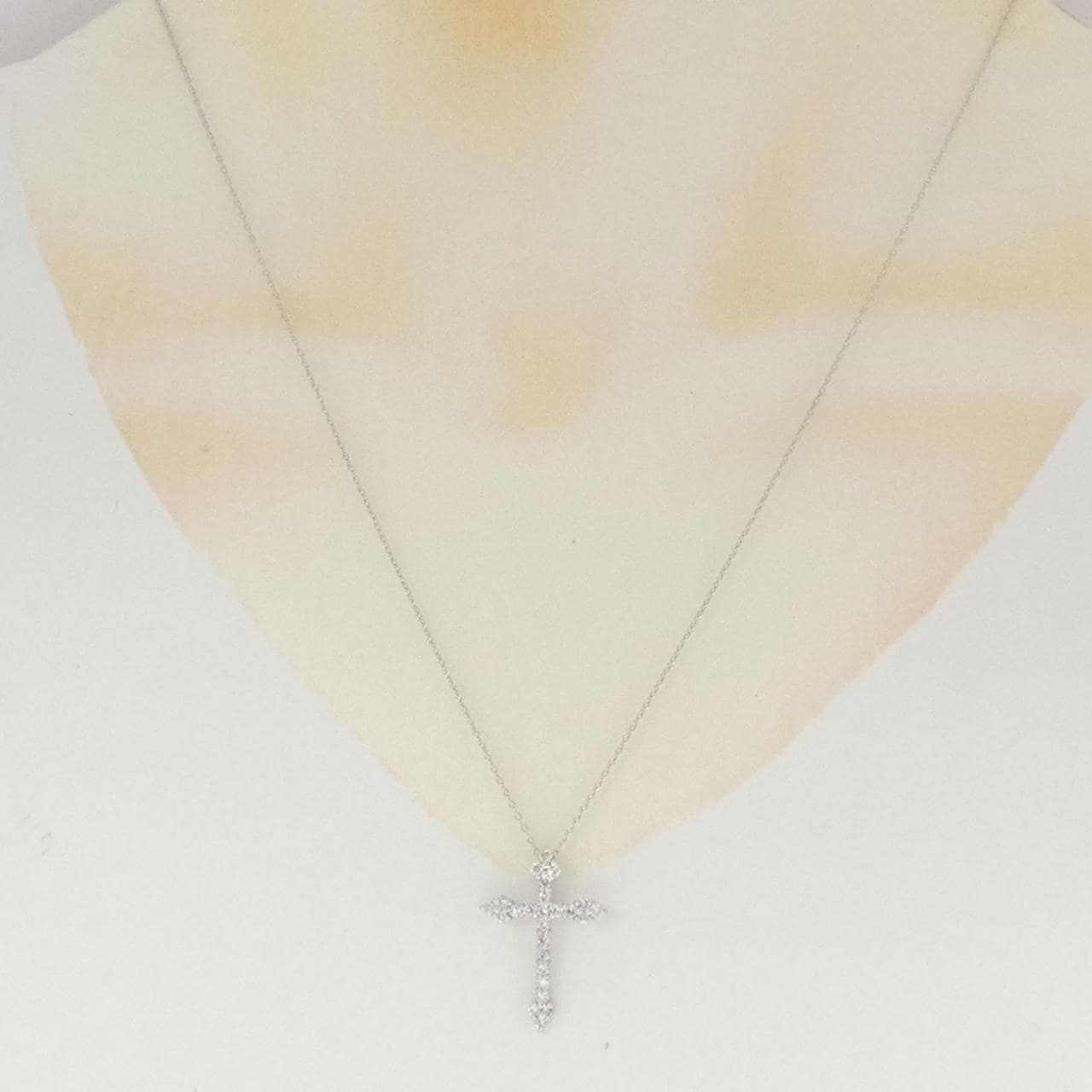 PT900/PT850 クロス ダイヤモンド ネックレス 0.50CT
