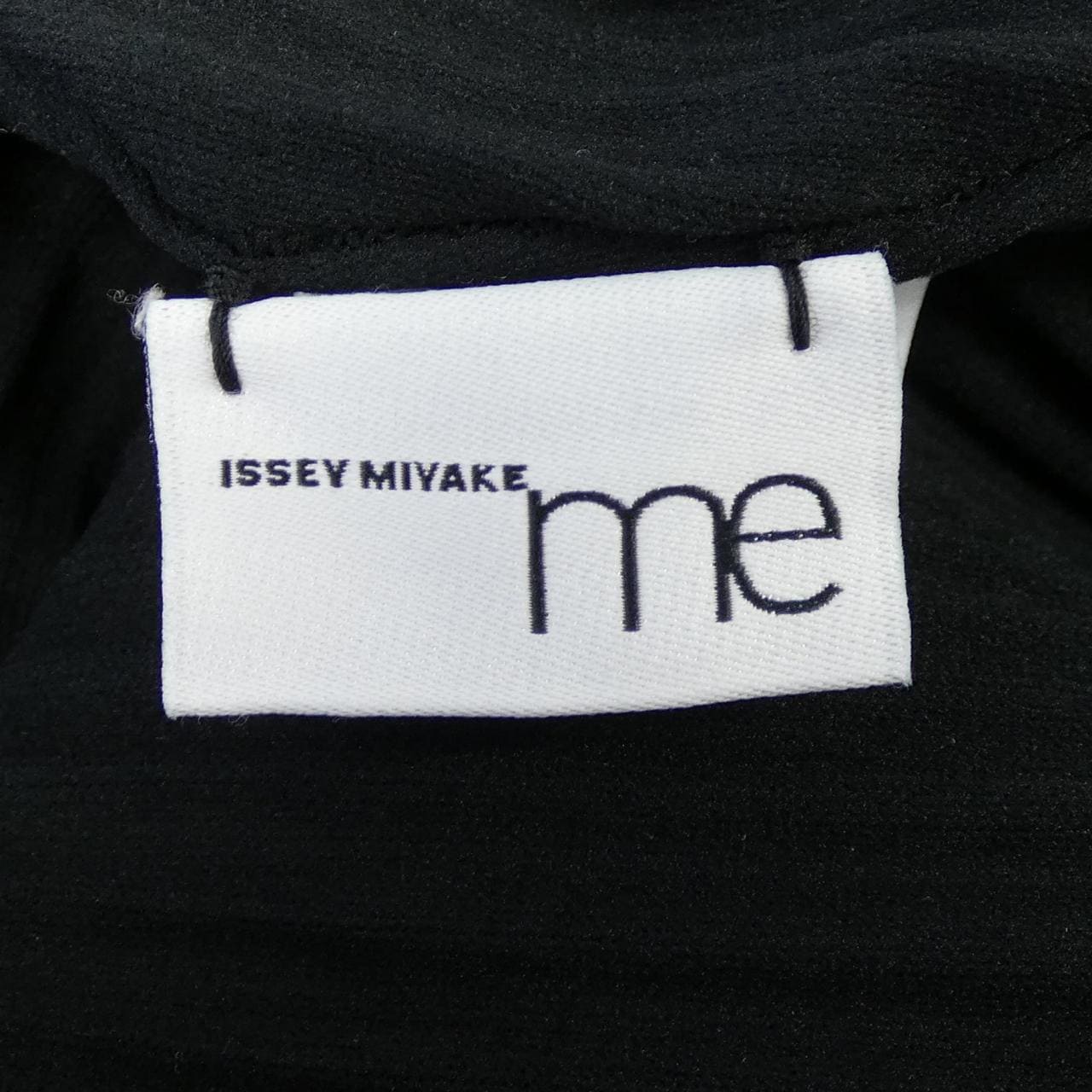 ミーイッセイミヤケ me ISSEY MIYAKE MI52KK621 トップス