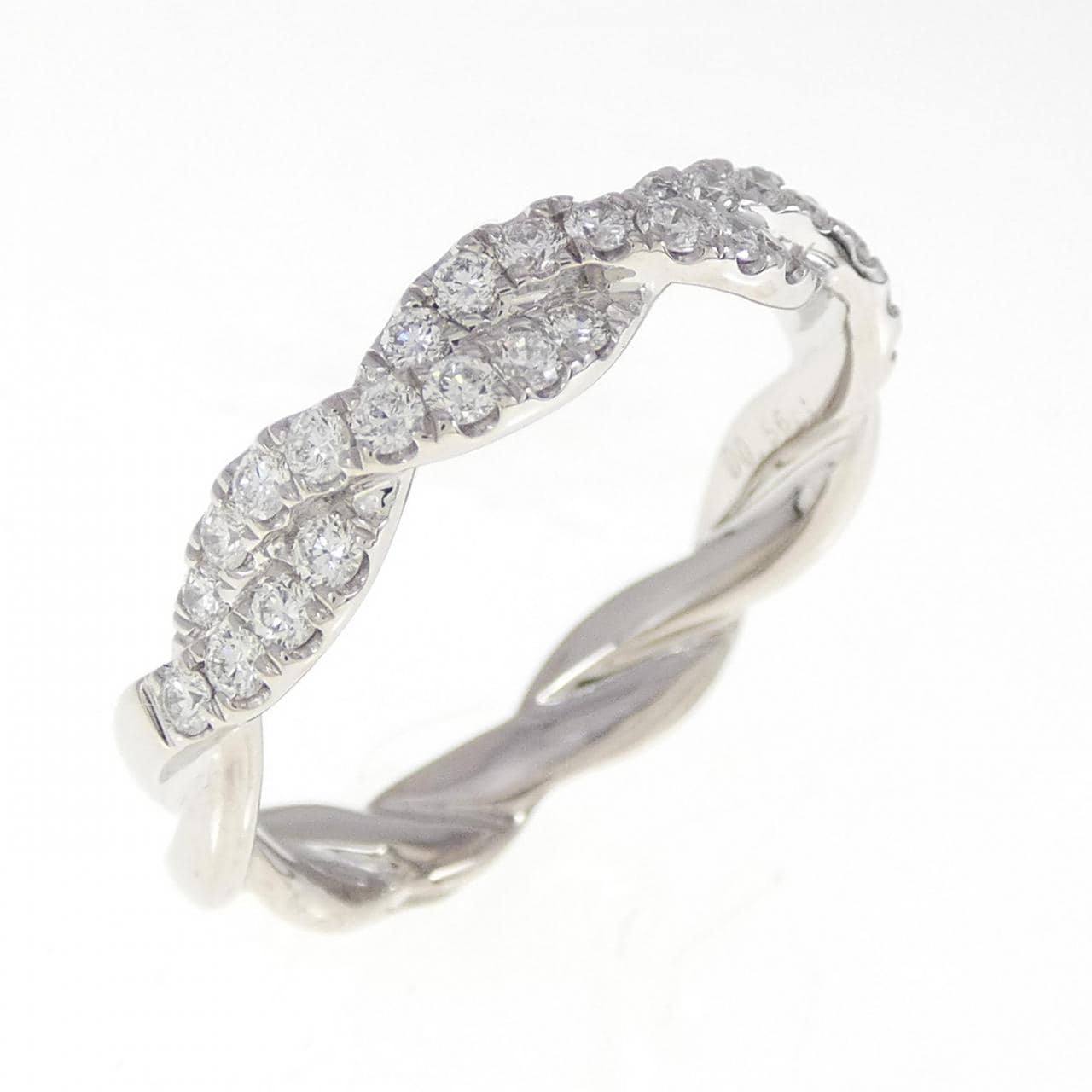 750WG ダイヤモンド リング 0.56CT