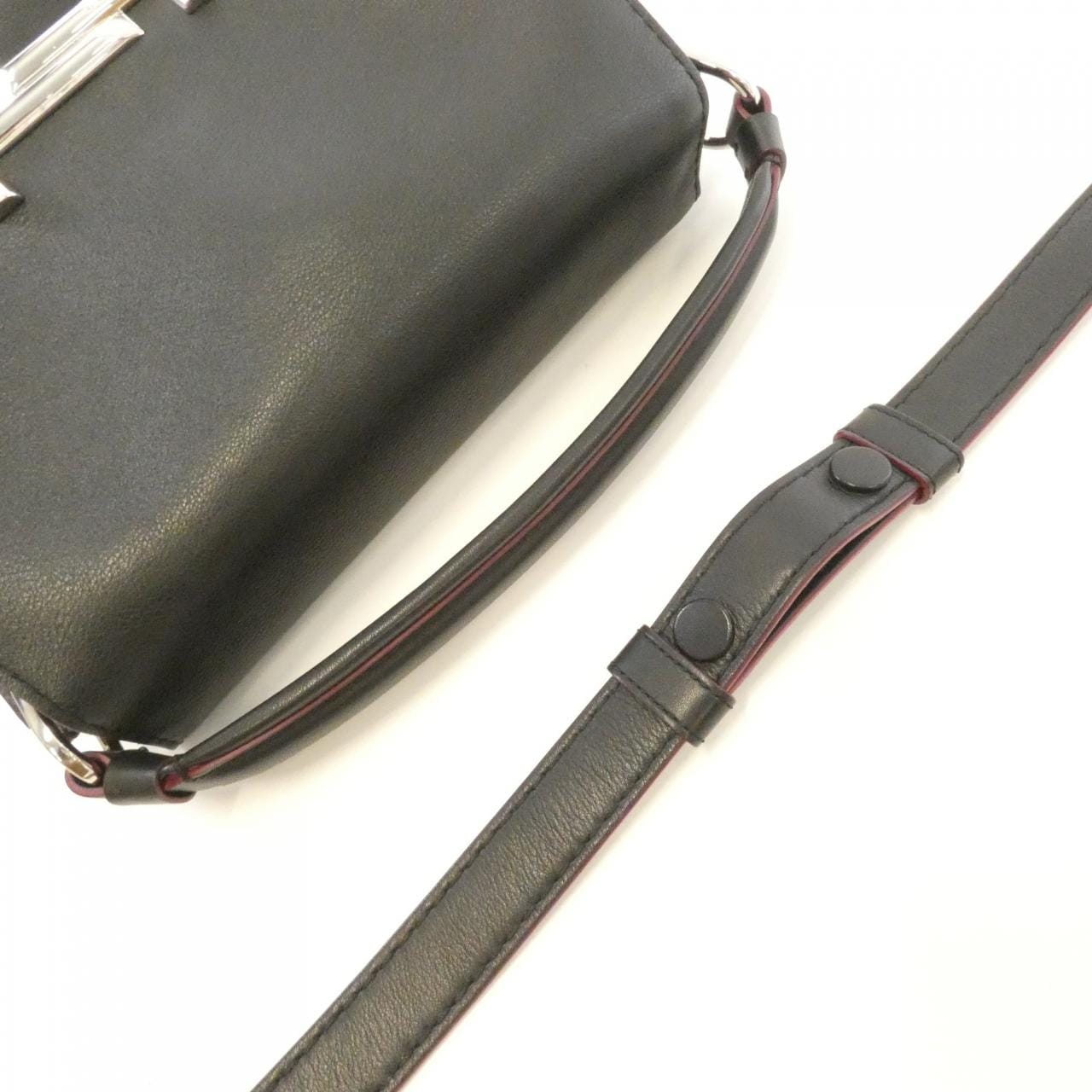 トッズ ダブル T XBWAMUY0200TICB999 バッグ