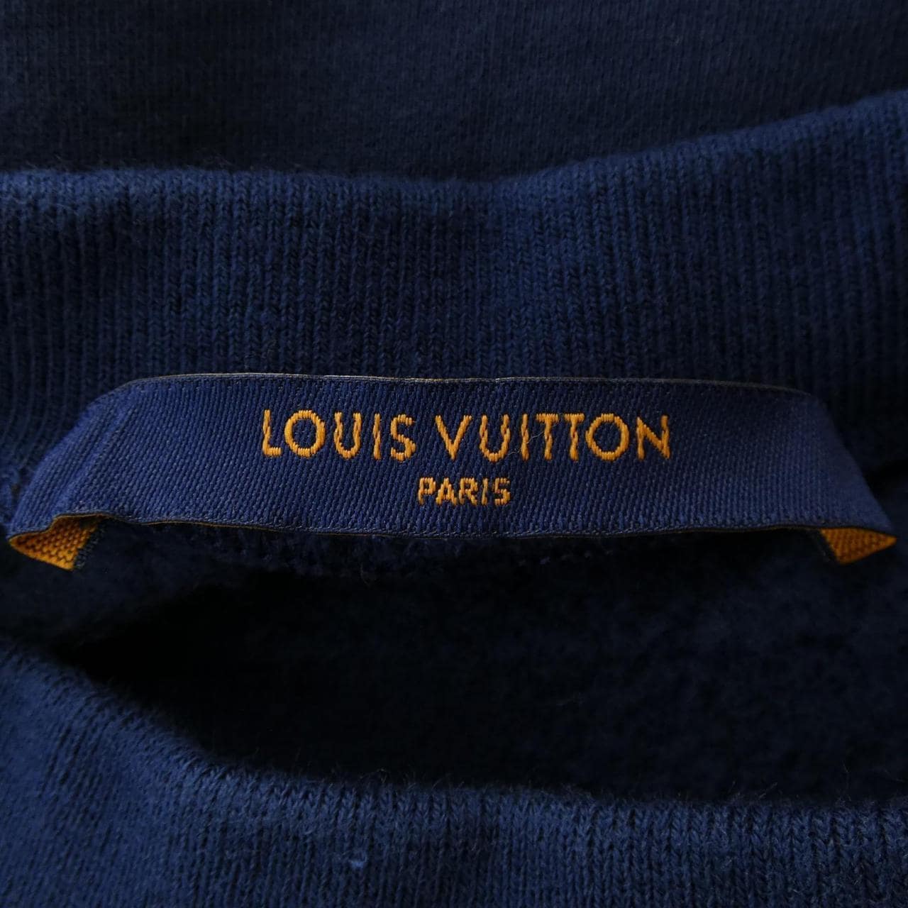 LOUIS VUITTON卫衣