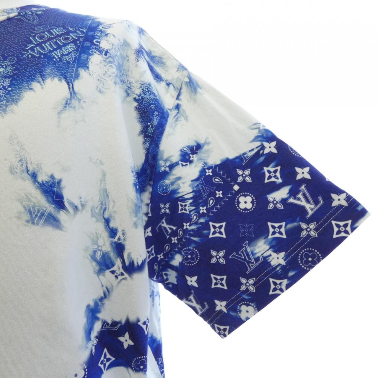 ルイヴィトン LOUIS VUITTON モノグラムバンダナプリント HNY26WNPG Tシャツ