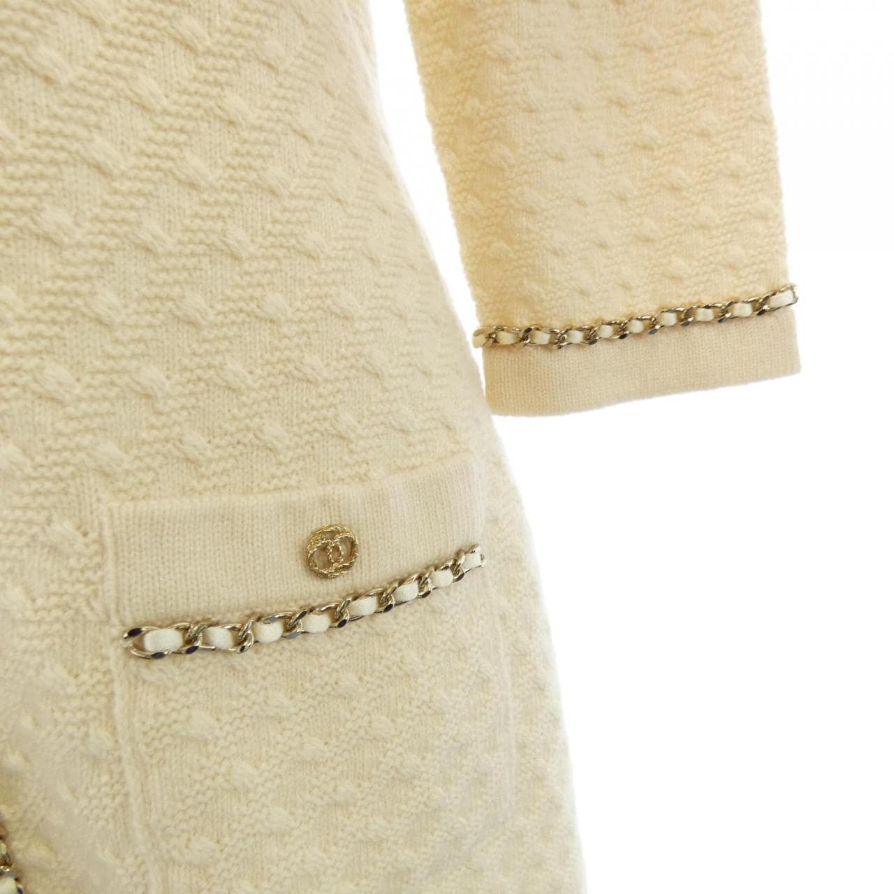 シャネル CHANEL P75677K10893 カーディガン