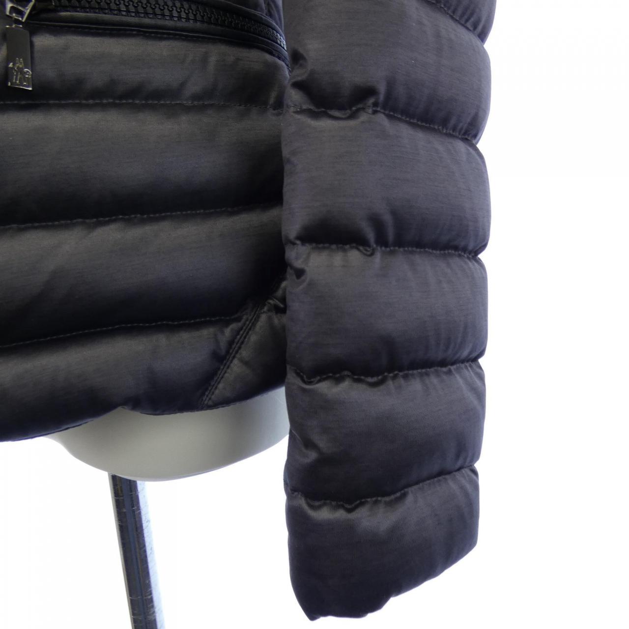 モンクレール MONCLER SUISSE ダウンジャケット