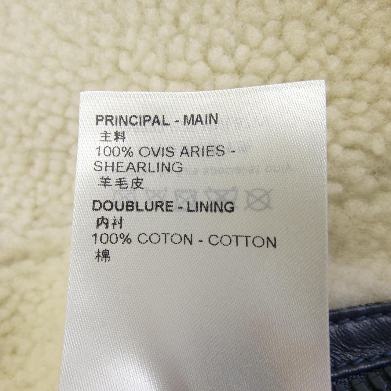 ルイヴィトン LOUIS VUITTON HNL87WP25 ベスト