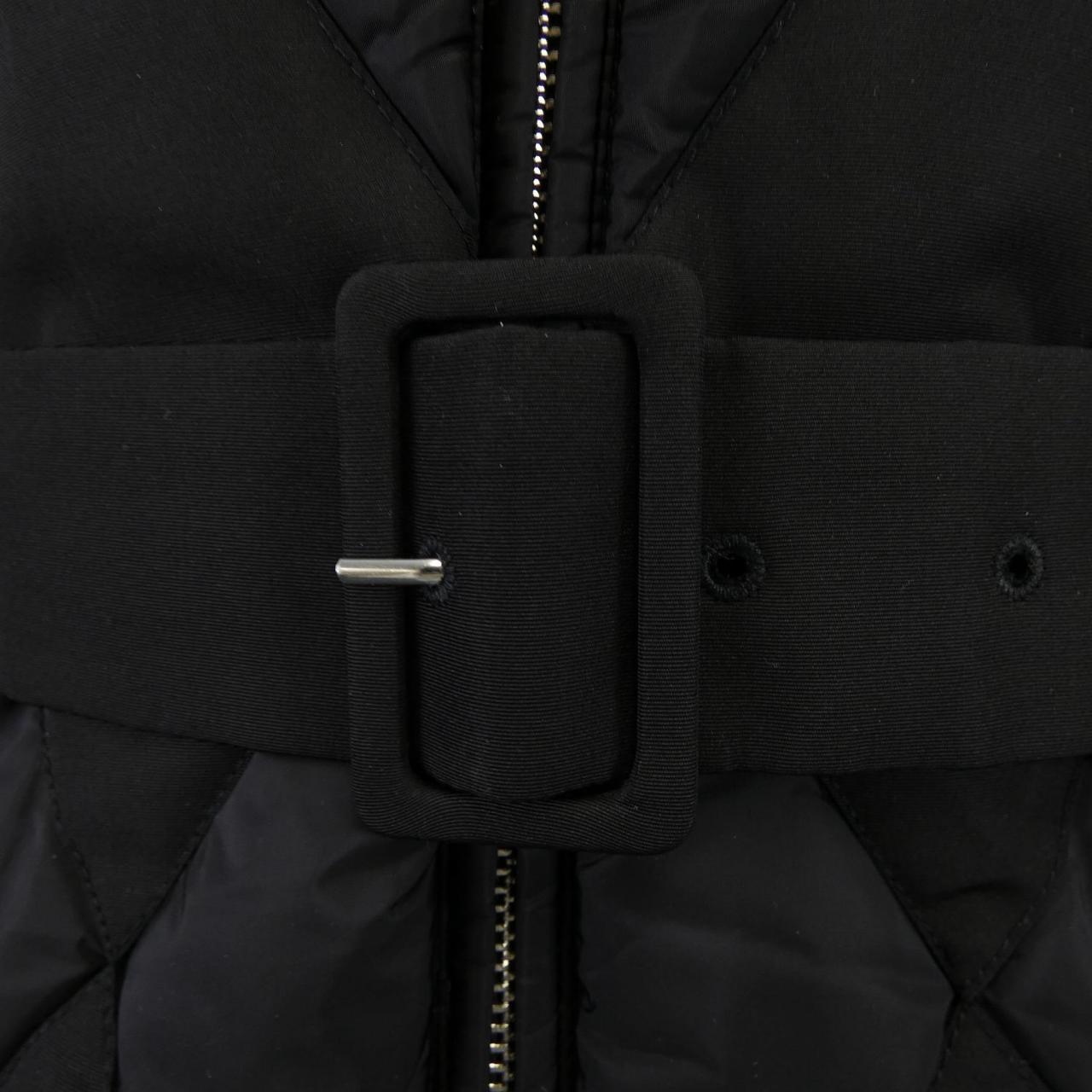 プラダ PRADA ダウンコート