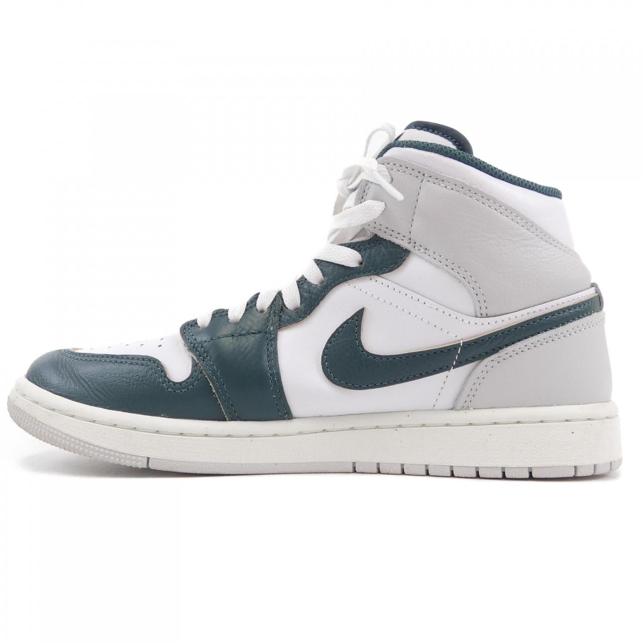ナイキ ジョーダン NIKE JORDAN スニーカー