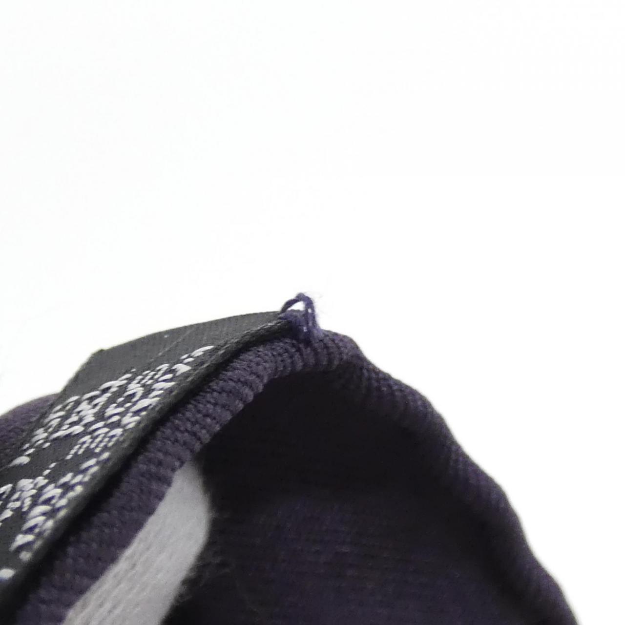 エルメス TURANDOT カレ スカーフ