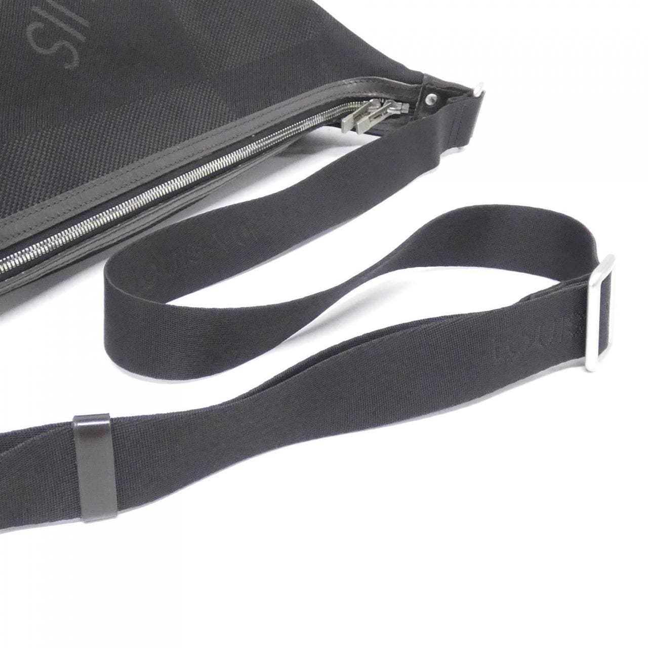 ルイヴィトン ダミエ ジェアン エクスプロラトゥール M93616 ショルダーバッグ