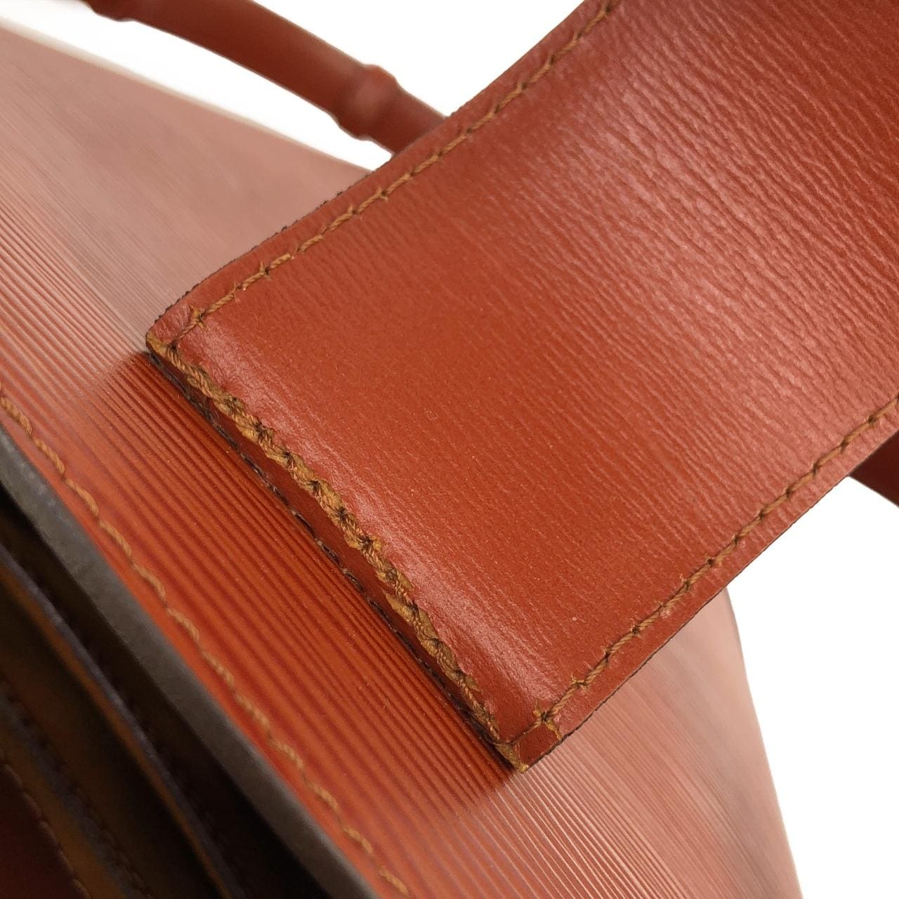 ルイヴィトン エピ クリュニー M52253 ショルダーバッグ