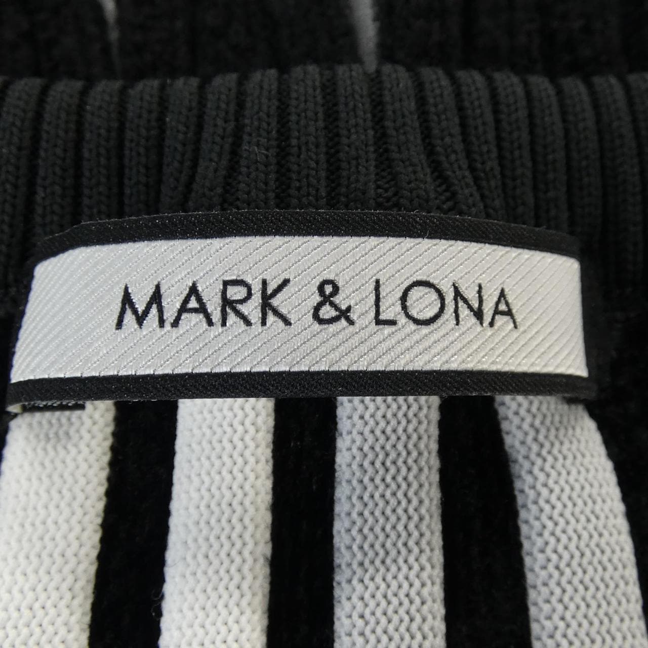 マークアンドロナ MARK&LONA MCW-1C-AB50 ニット