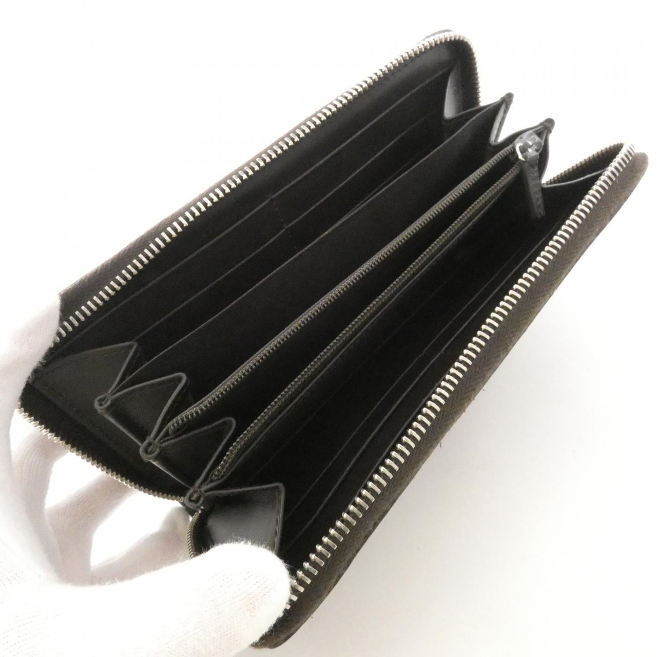 グッチ 408831 KLQCN 財布