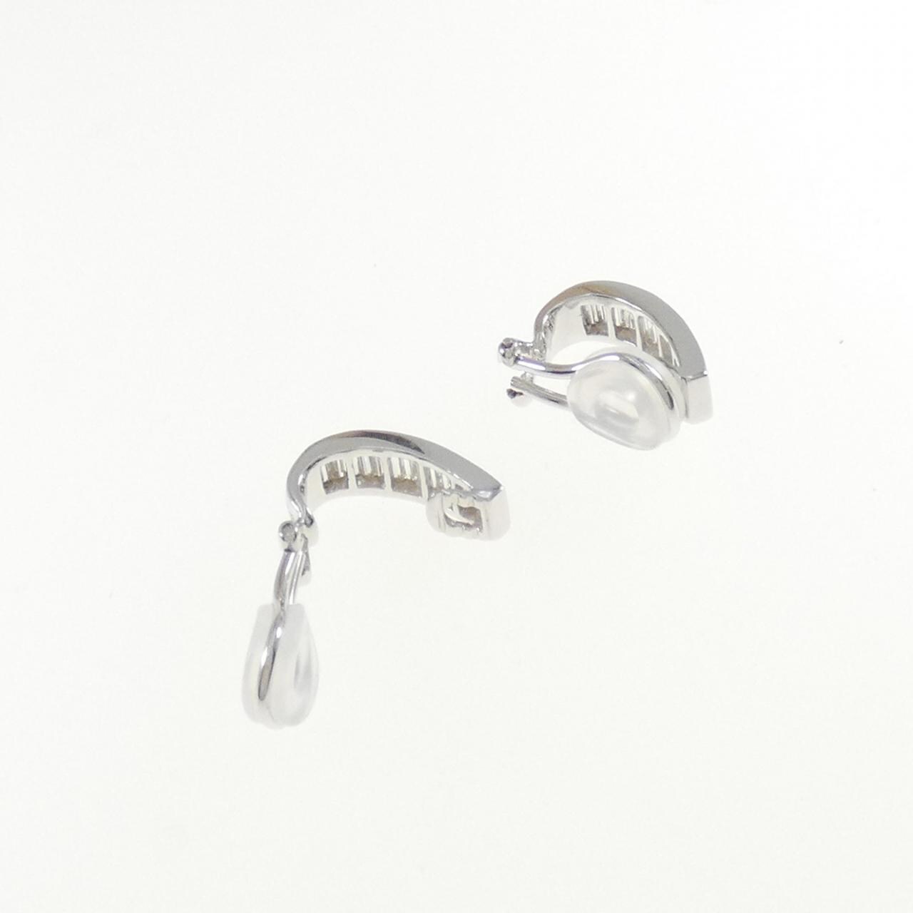K18WG Diamond earrings 1.26CT