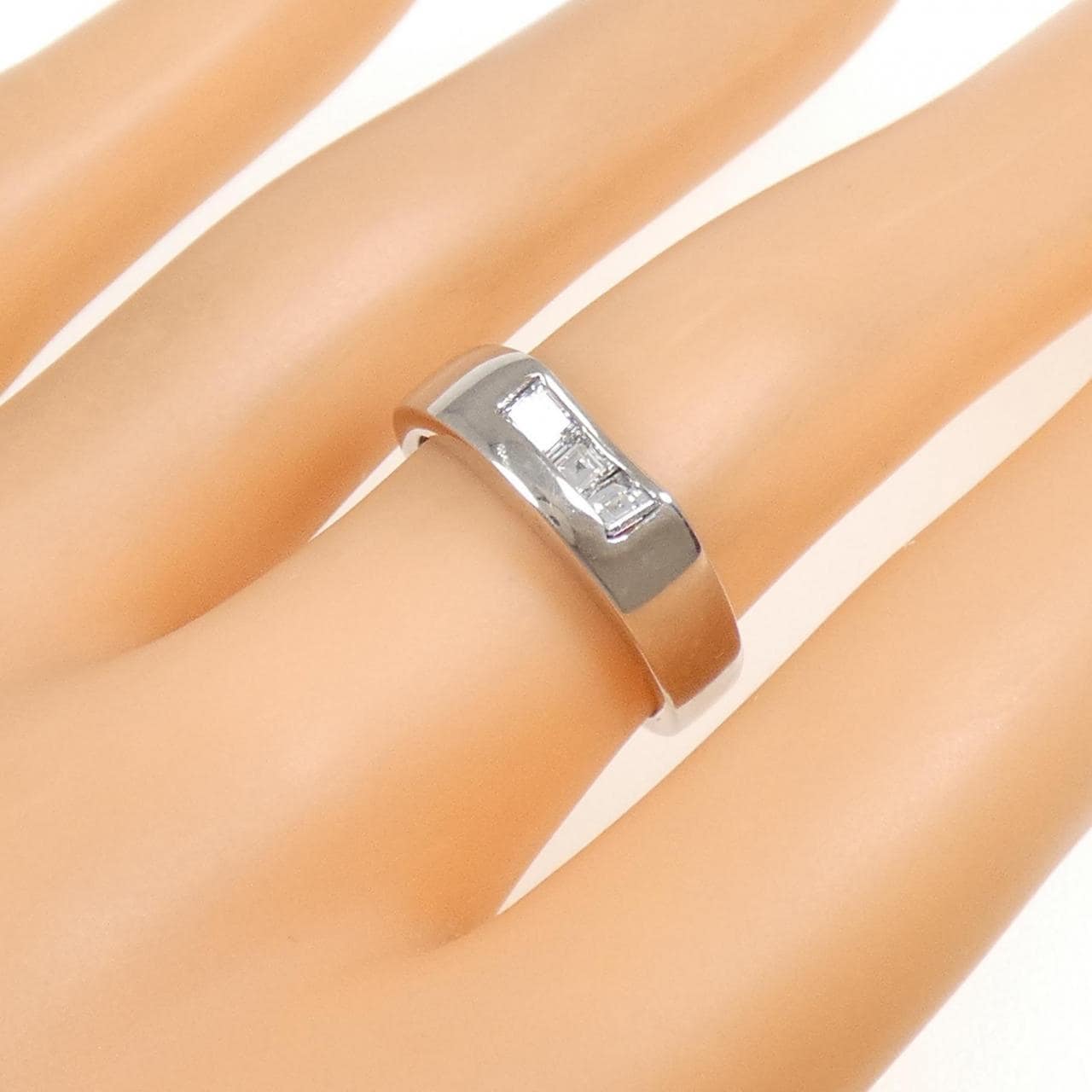 PT900 ダイヤモンド リング 0.298CT