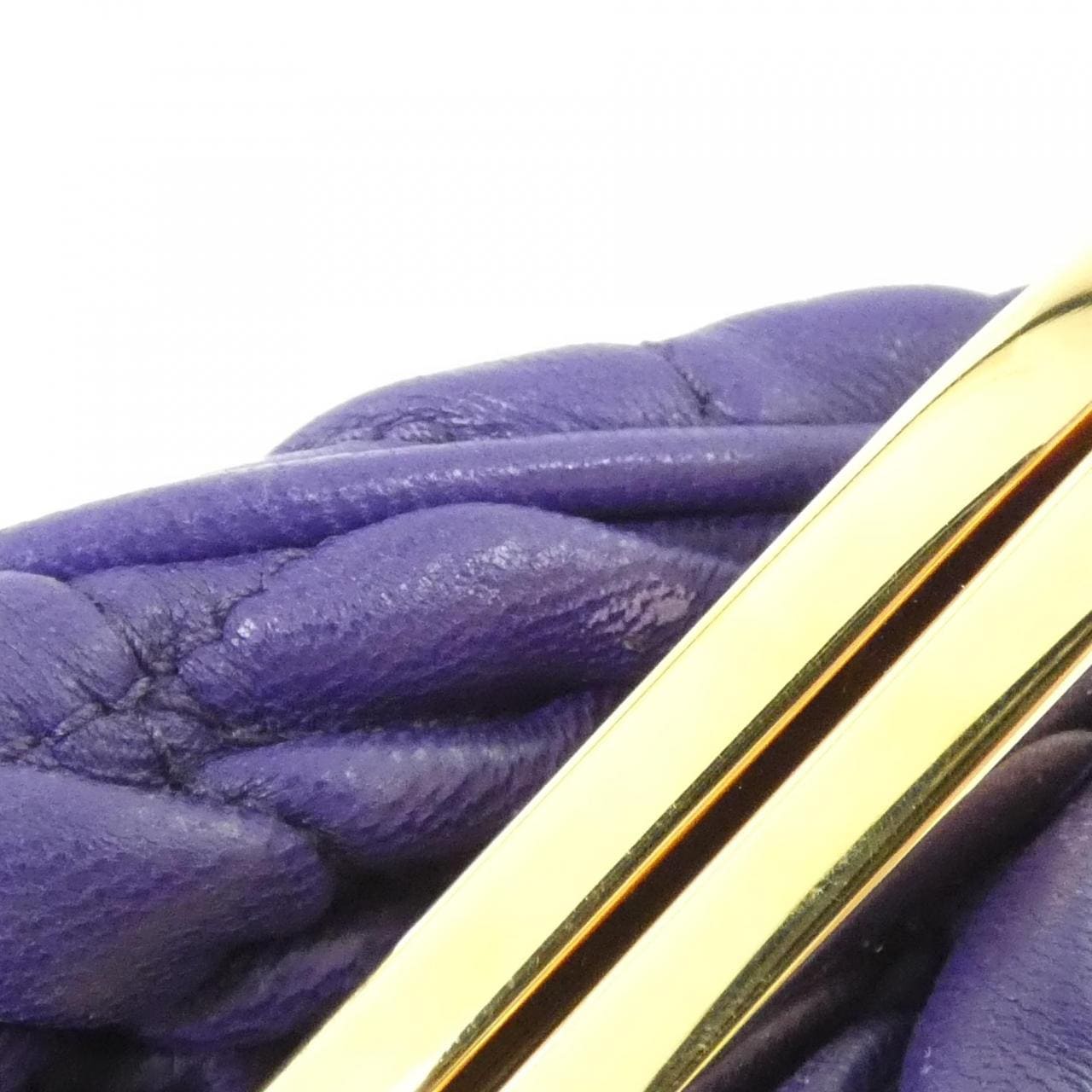 ミュウミュウ ポーチ