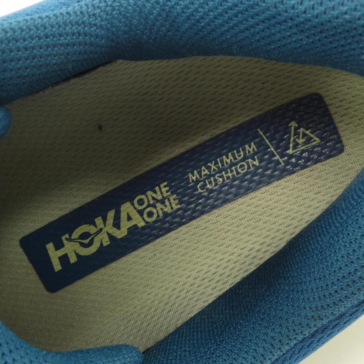 ホカオネオネ HOKA ONE ONE シューズ