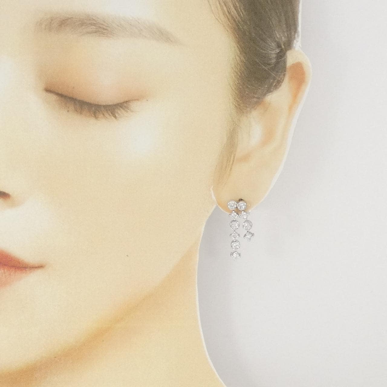 K18WG ダイヤモンド ピアス 1.00CT