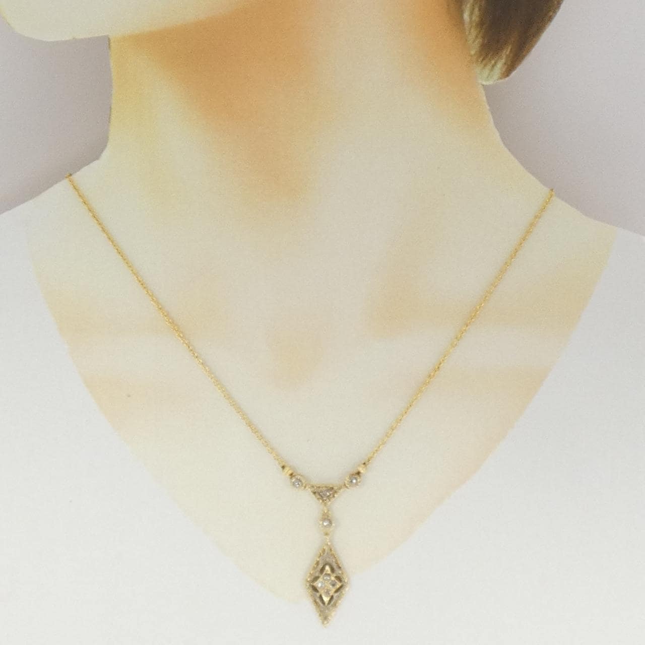 フェデリコ ブチェラッティ ネックレス