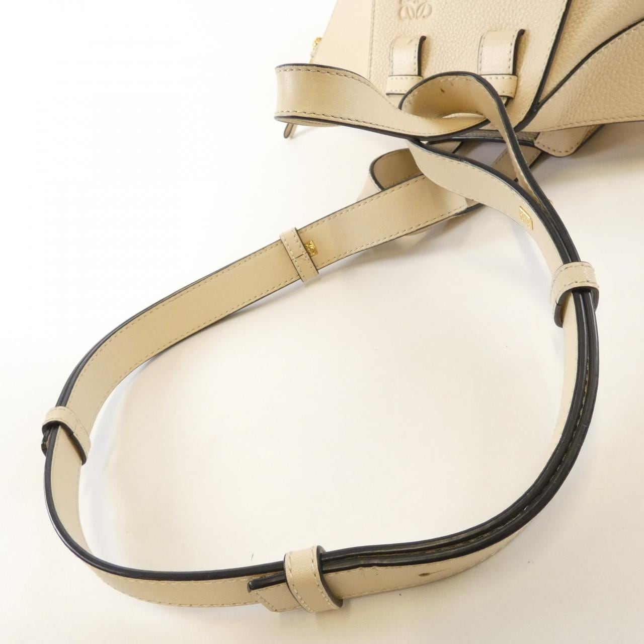 ロエベ ハンモック スモール 387 12KN60 ショルダーバッグ