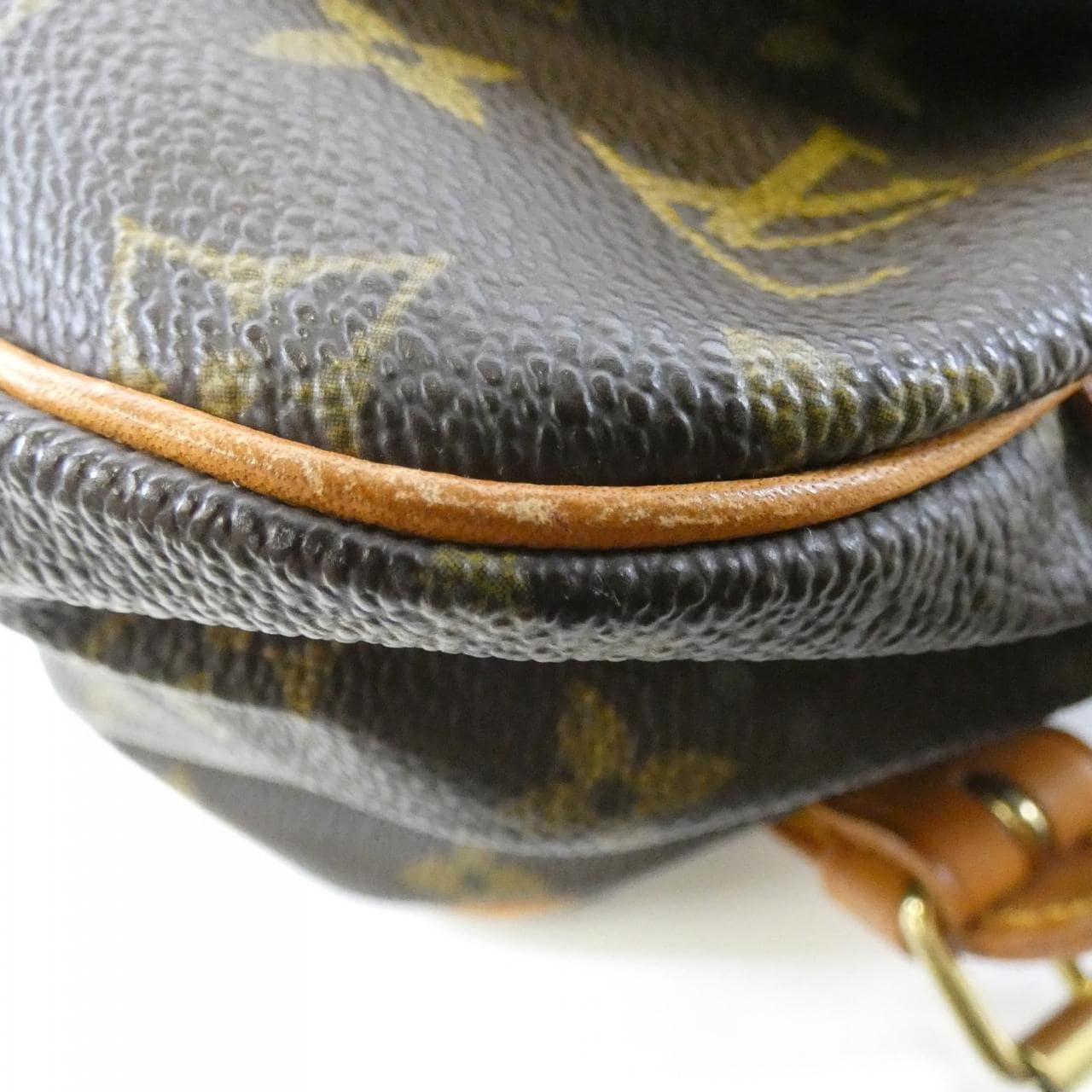 ルイヴィトン モノグラム ソミュール 30cm M42256 ショルダーバッグ