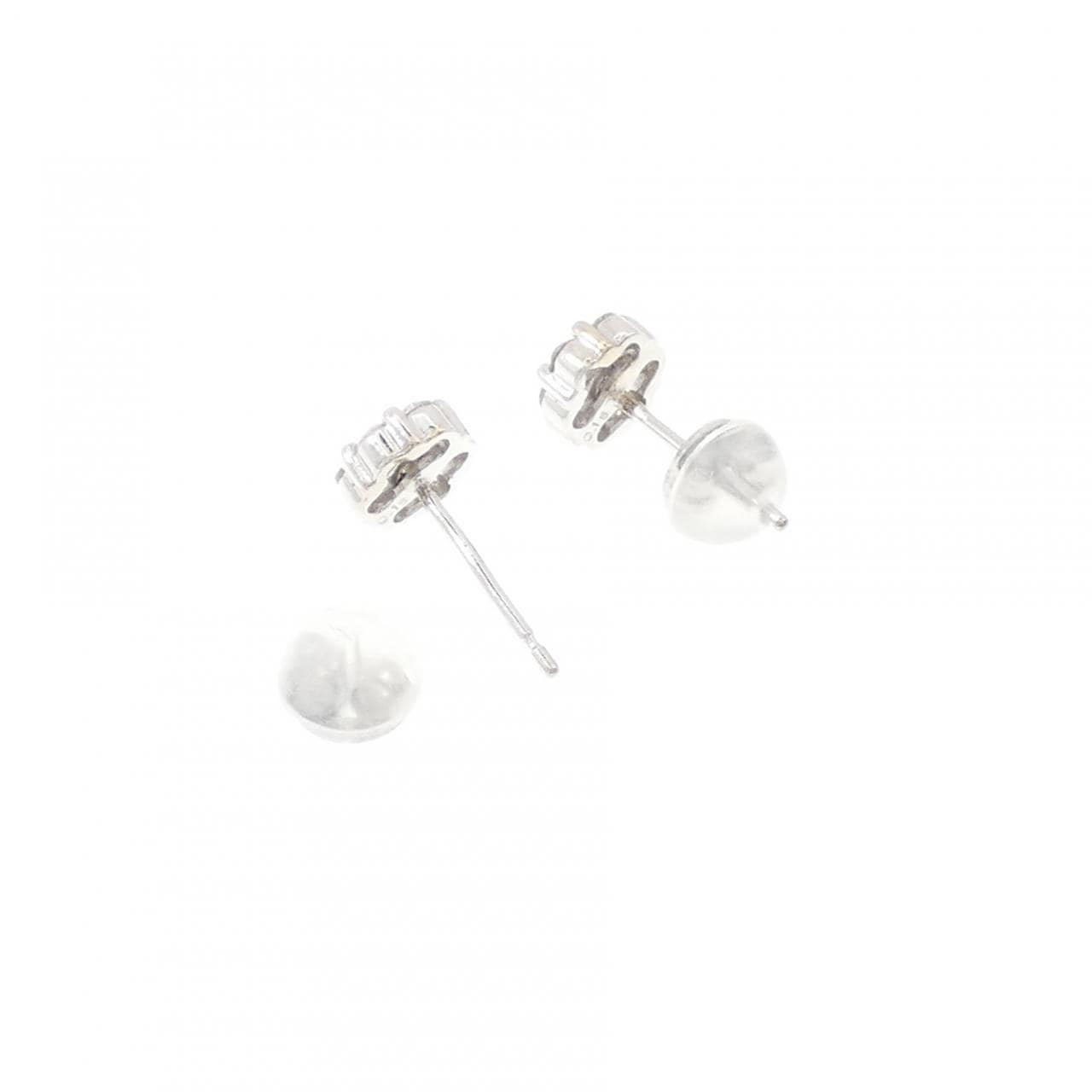 K18WG フラワー ダイヤモンド ピアス 0.30CT