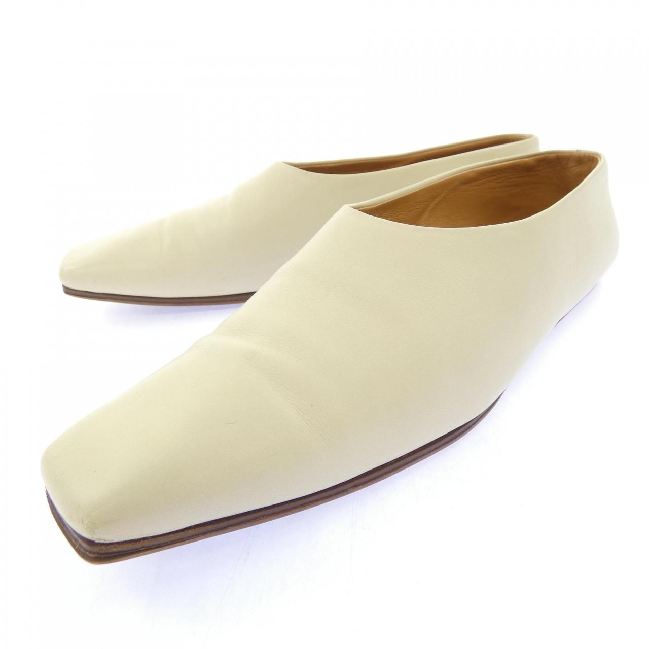 ザロウ THE ROW SQUARE TOE PUMP F1181-L72 フラットシューズ