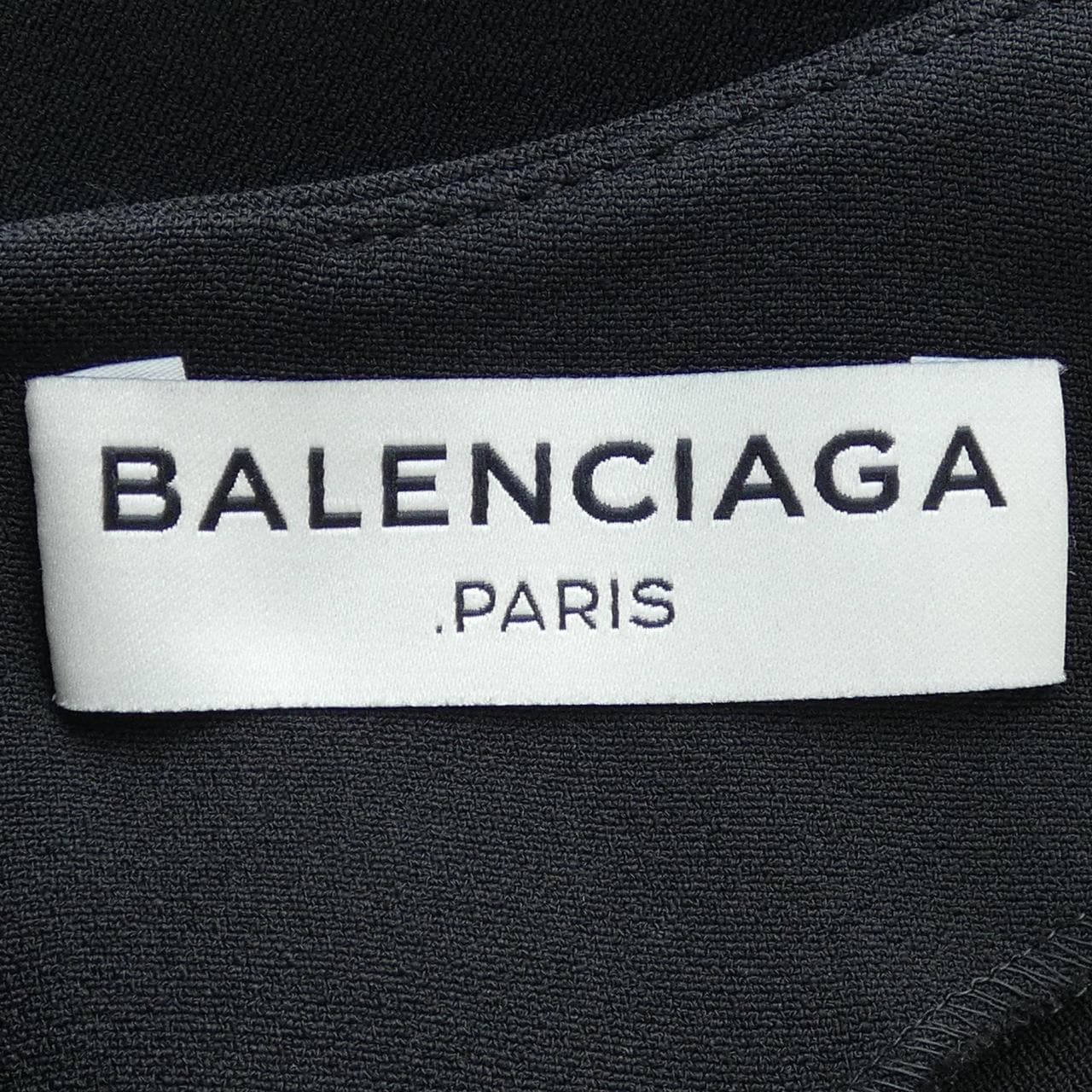 BALENCIAGA上衣