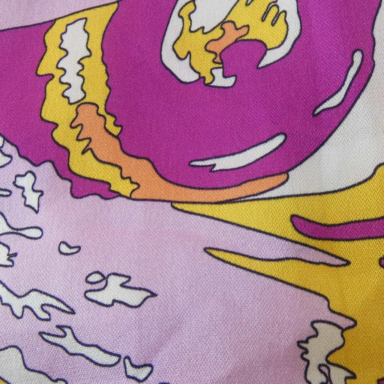 エミリオプッチ EMILIO PUCCI トップス