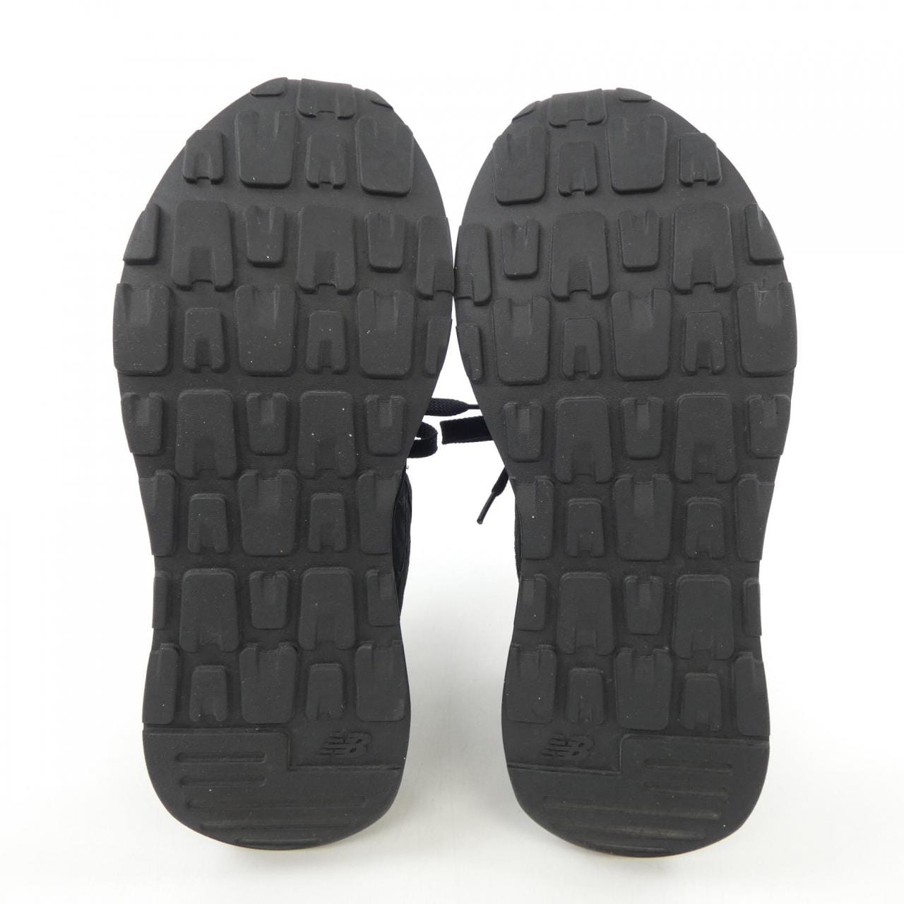 ニューバランス NEW BALANCE M5740GTP スニーカー