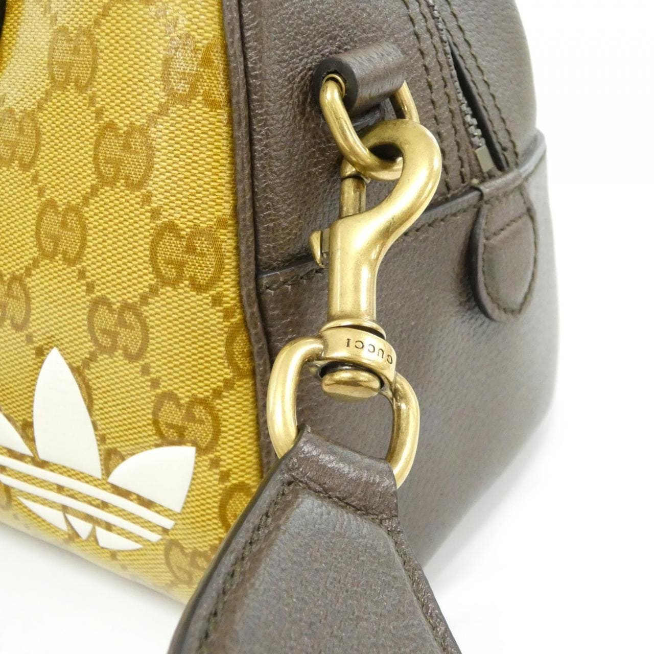 グッチ 702397 UVSFT バッグ