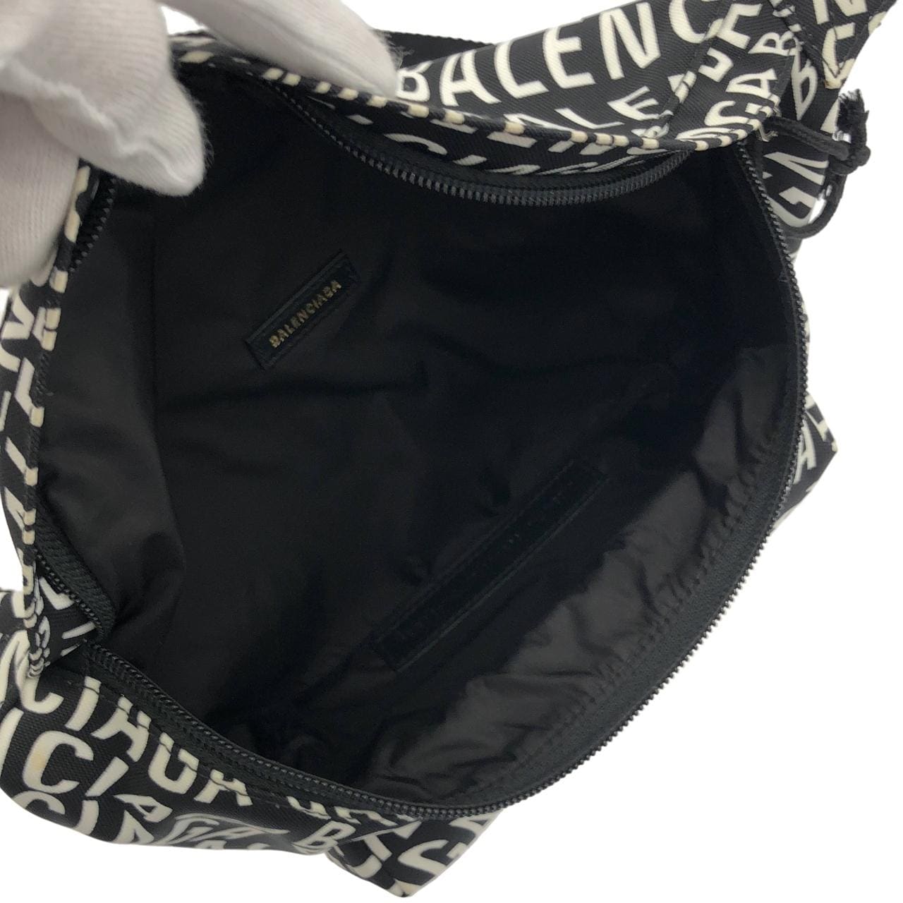 バレンシアガ LOGO WAVE WHEEL BELT PACK 533009 9MIAN ウエストバッグ