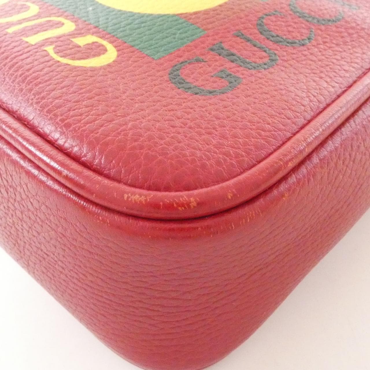 グッチ 523591 0QSAT ショルダーバッグ