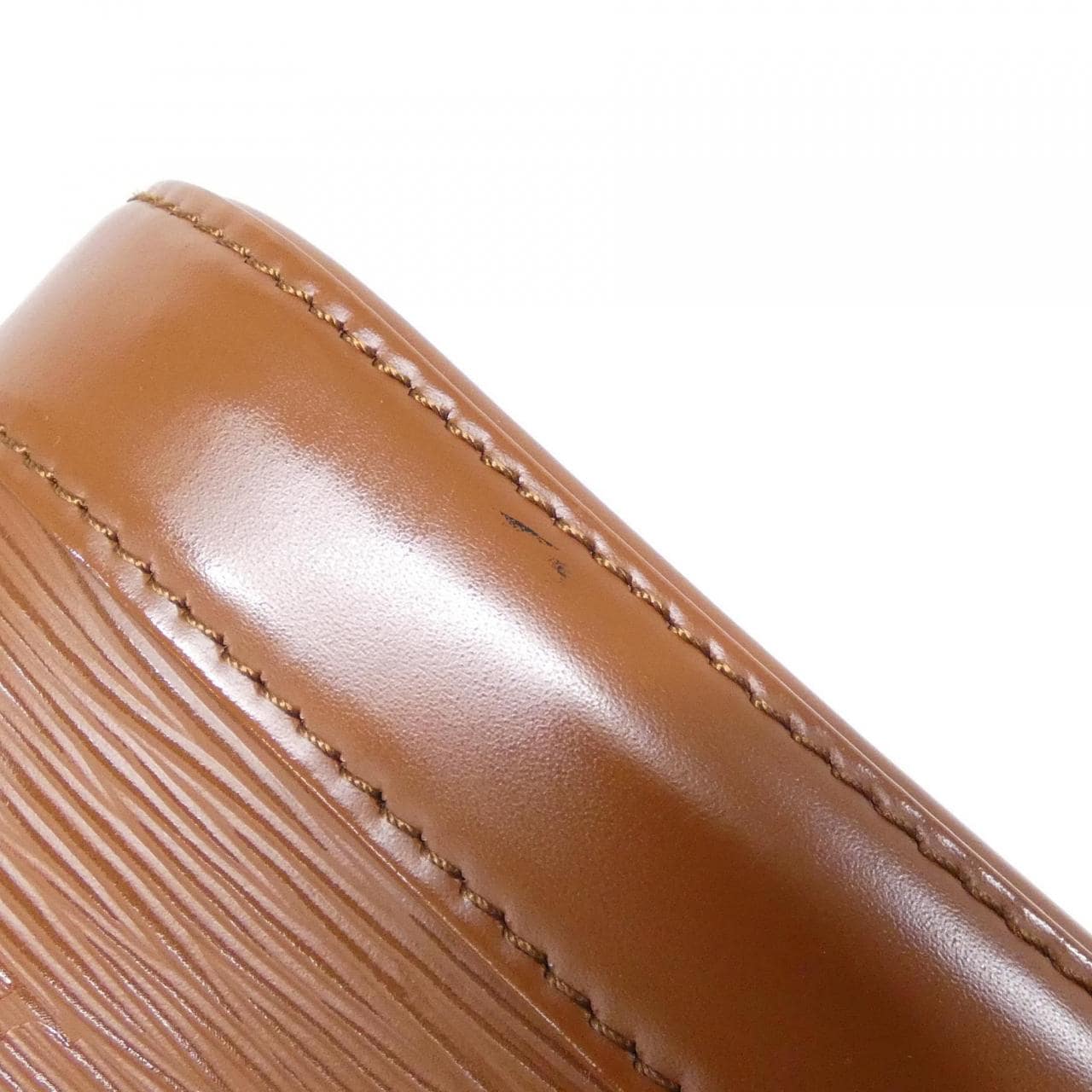 ルイヴィトン エピ アルマ PM M40622 バッグ