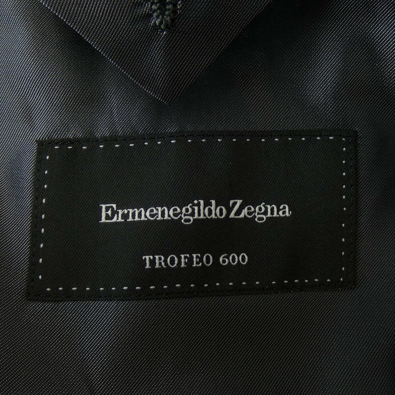 エルメネジルドゼニア Ermenegildo Zegna スーツ