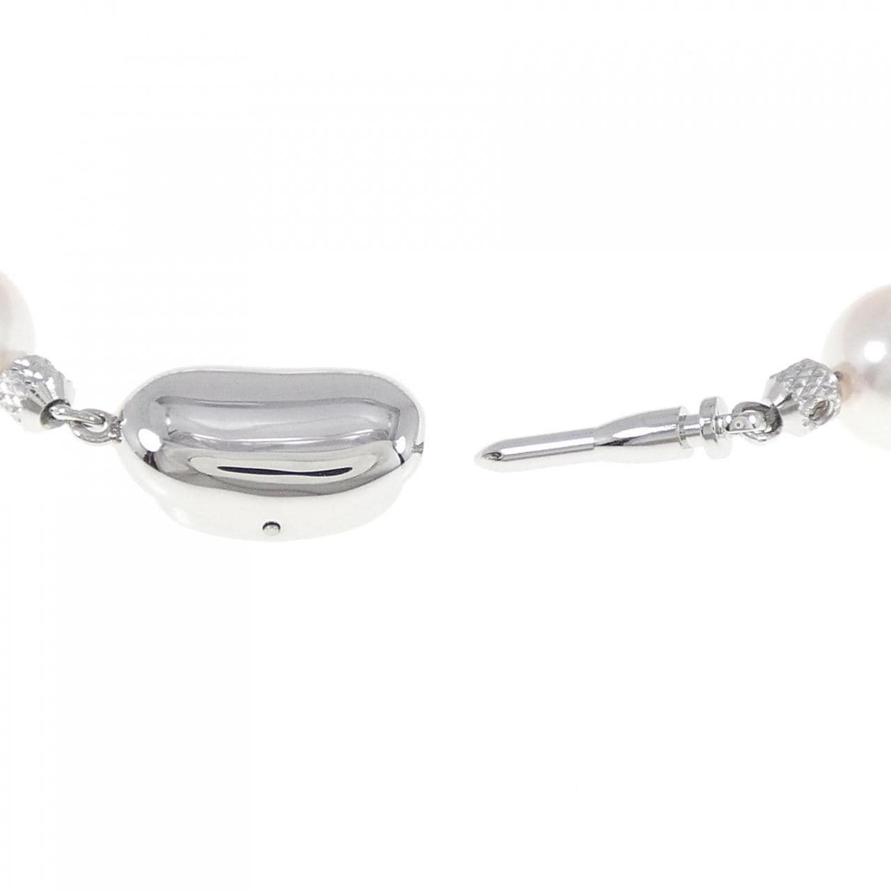 [新品] 银扣Akoya珍珠项链 9-9.5 毫米