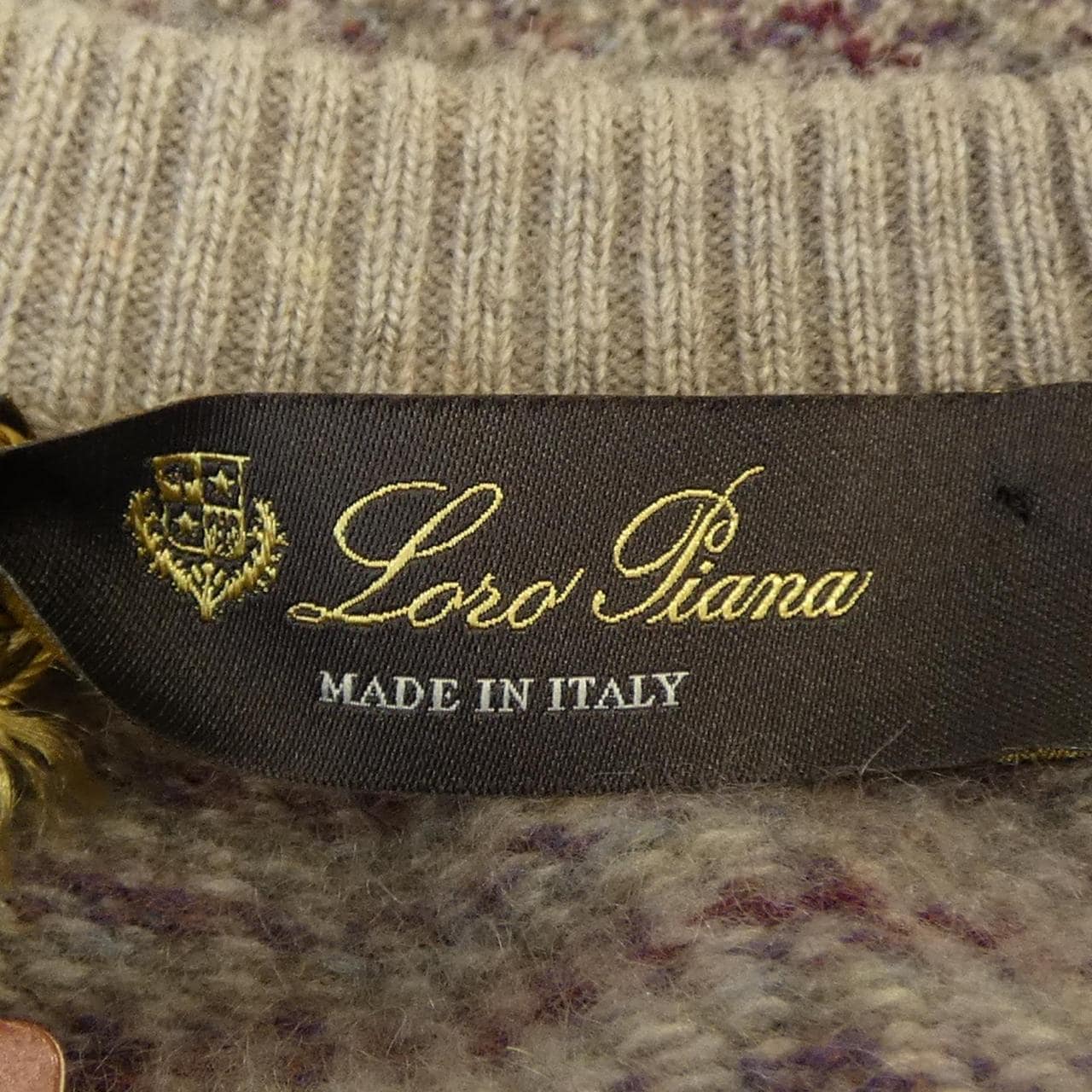 ロロピアーナ Loro Piana FAE5687 ベスト