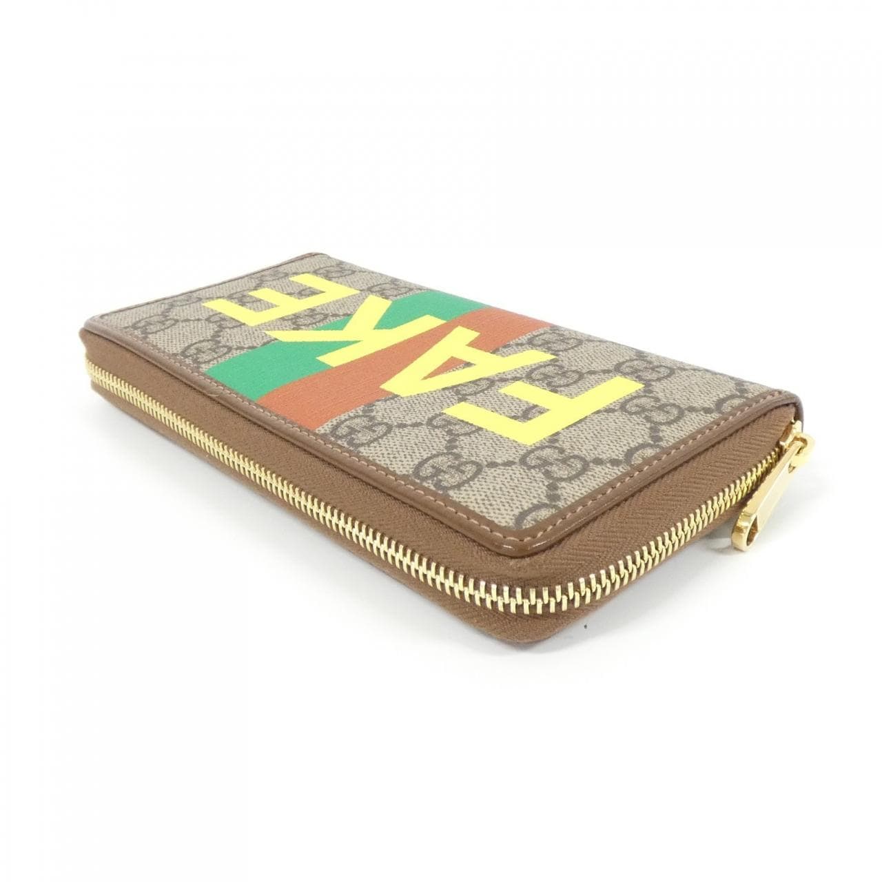 グッチ 636169 2GCAG 財布