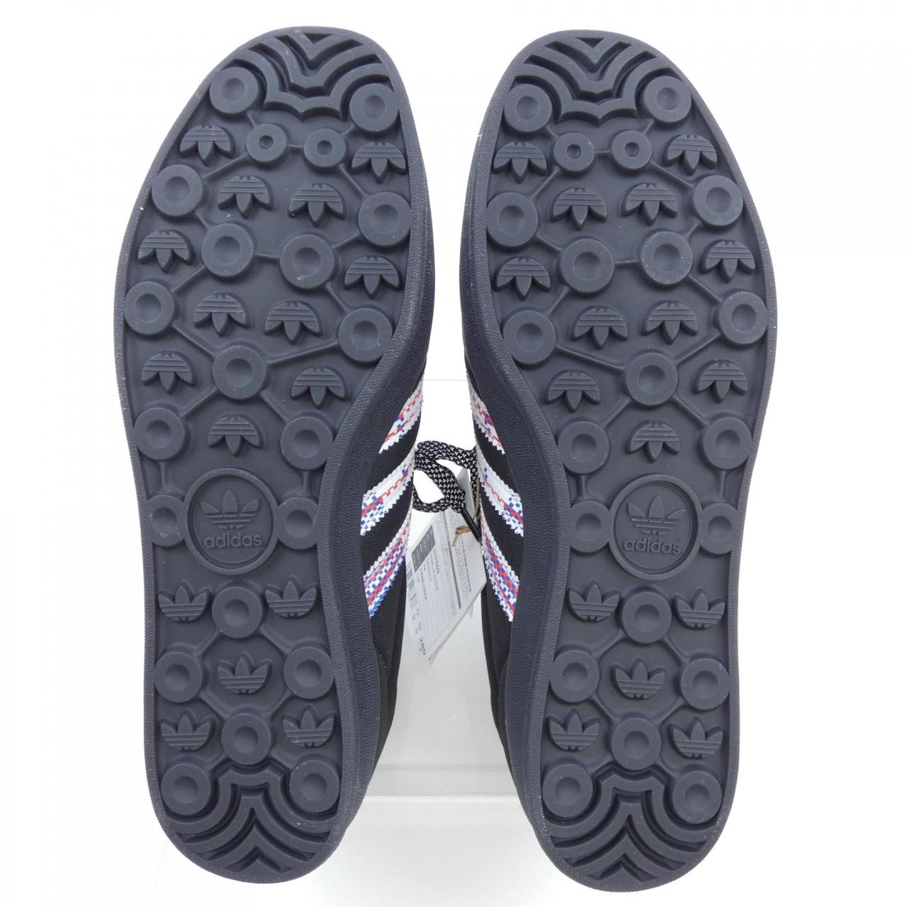 アディダス ADIDAS スニーカー